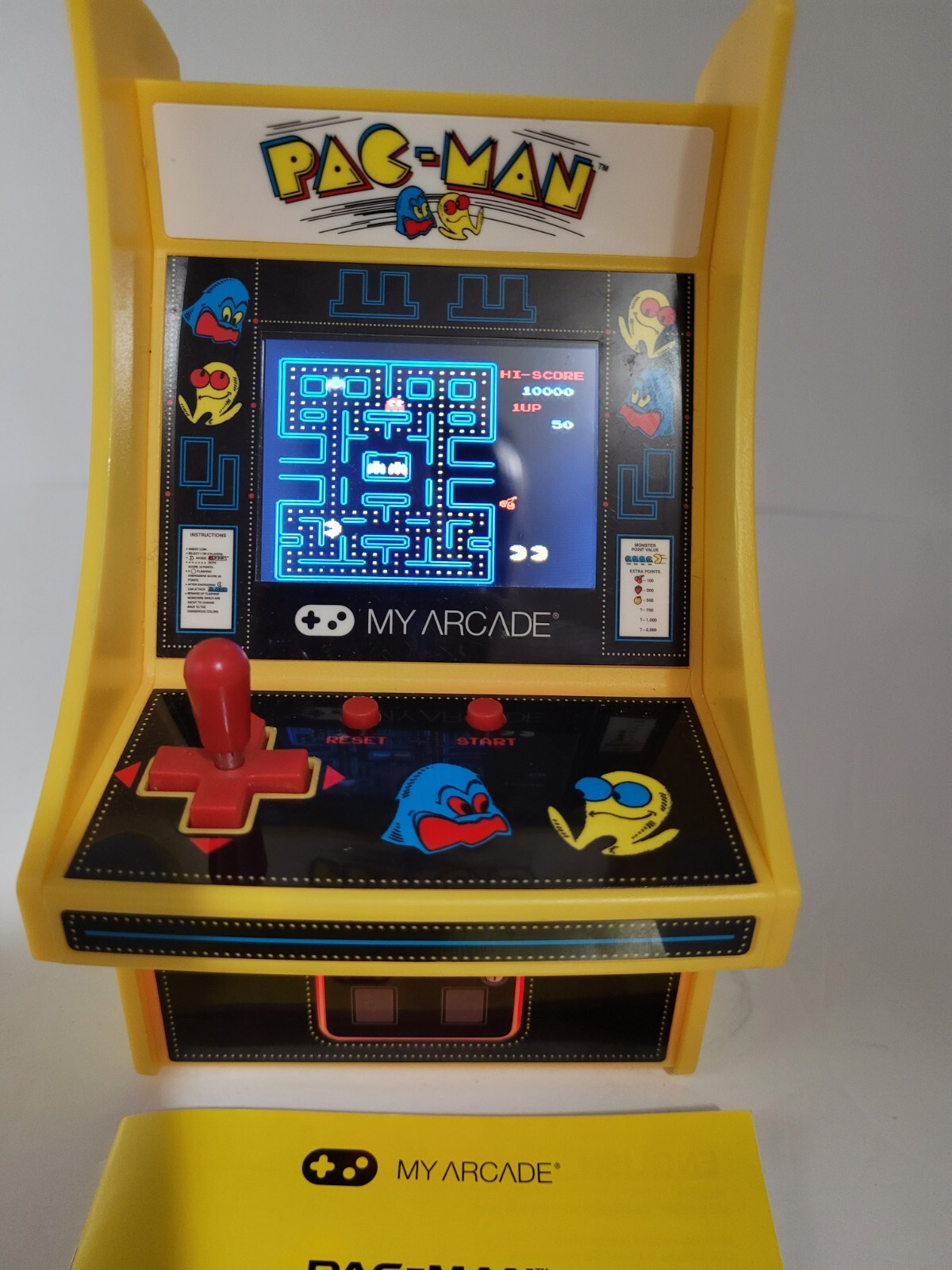 My Arcade Pac-Man Micro Player Pro 6.75″ Mini Arcade Machine Portable Video Game