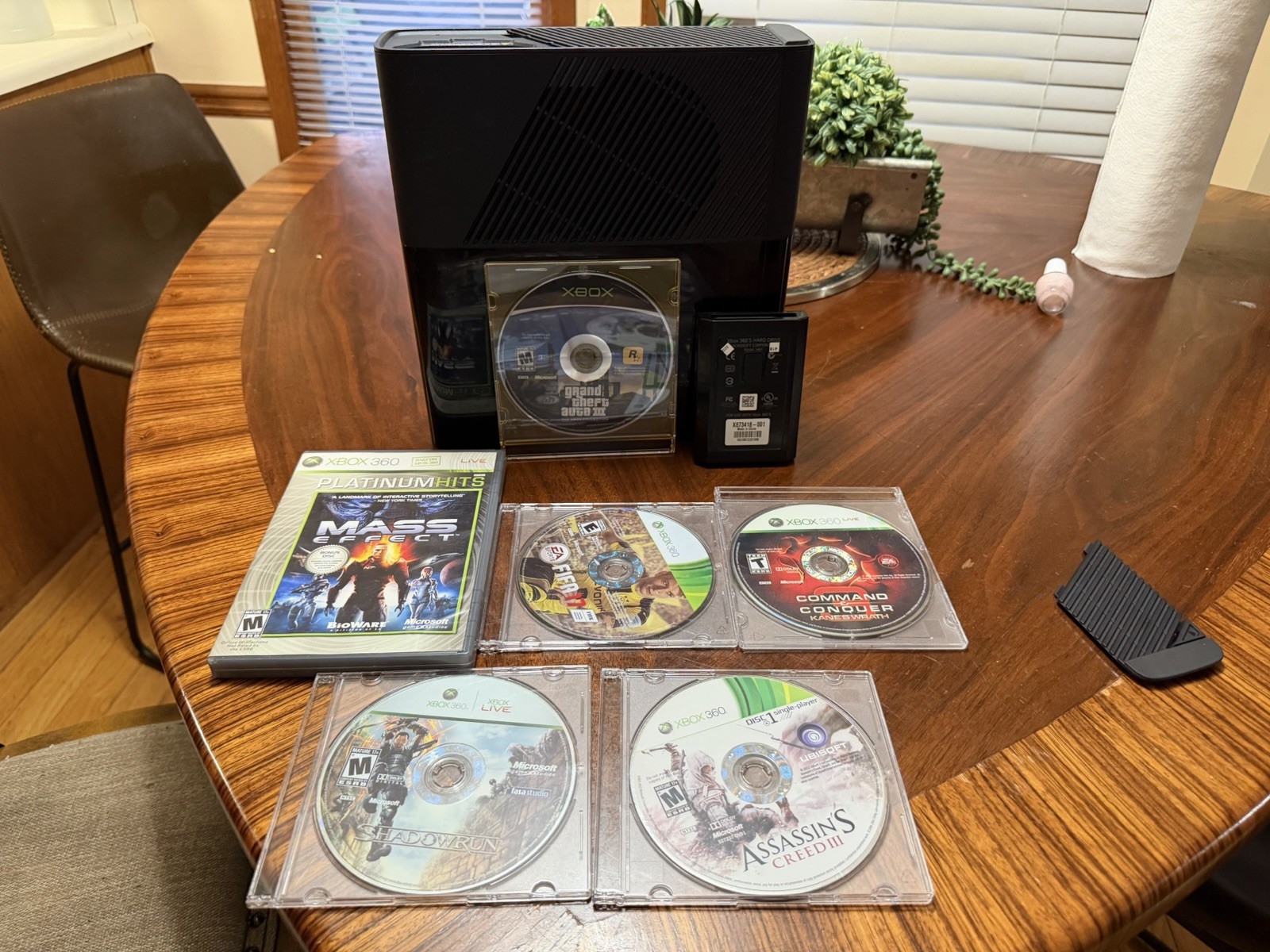 Microsoft Xbox 360 E 320GB (1538) Black Console, Cords, 5 Games, Bundle – Tested
