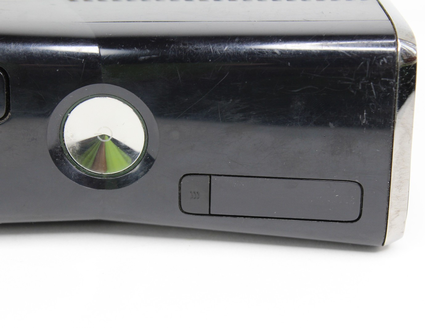 Microsoft Xbox 360 S Console Only NOT WORKING FOR PARTS ONLY Plays Games