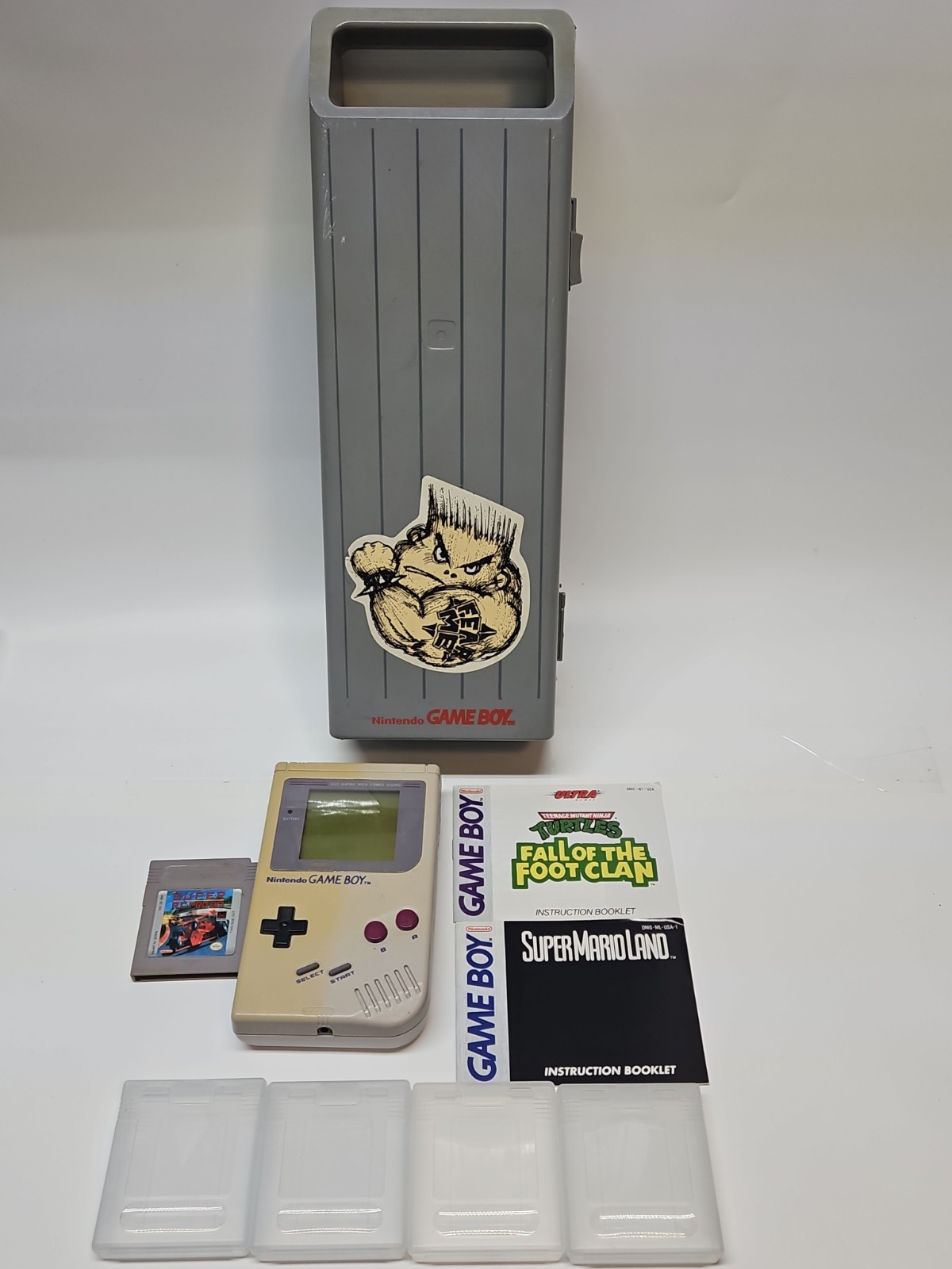 Vintage Nintendo Game Boy DMG-01 Gray Console Bundle w/ Case Manuals & Game Lot