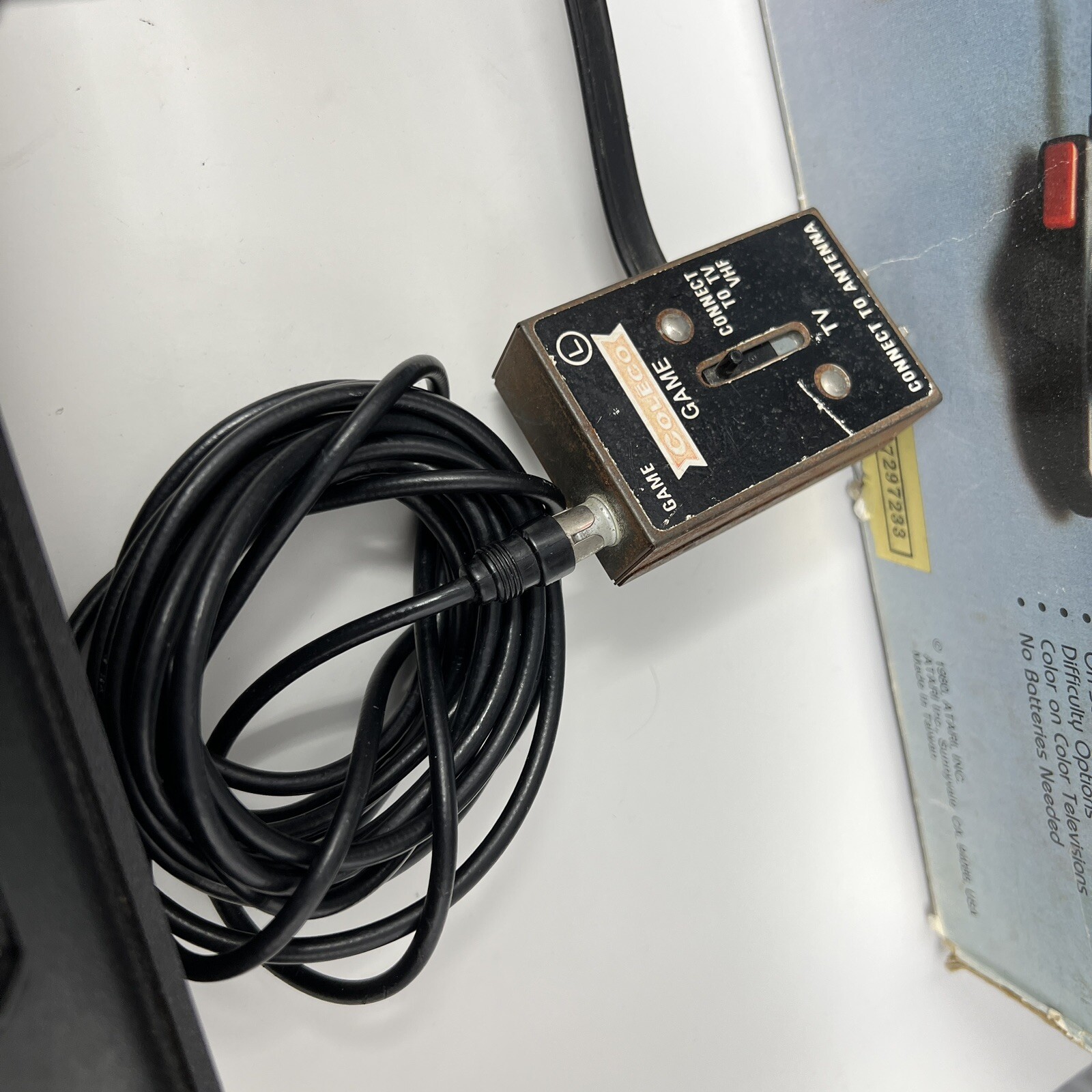 Vintage Atari CX-2600A Video Game Console Joystick Paddles, Power Original Box