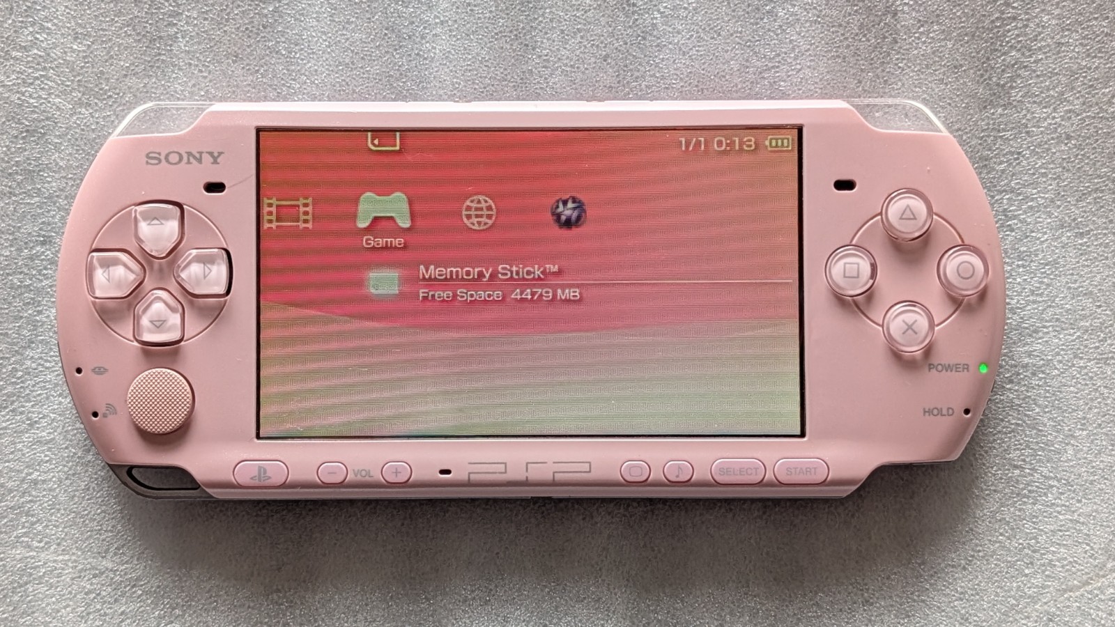 Sony PlayStation Portable PSP-3000 : Blossom Pink