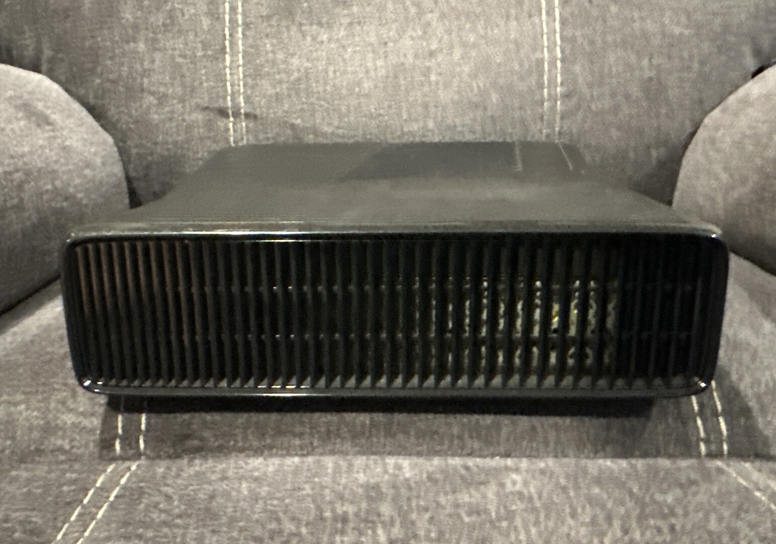 Official Microsoft Xbox 360 S Slim Trinity 10.83A 250GB Console w Wires! ~ LQQK