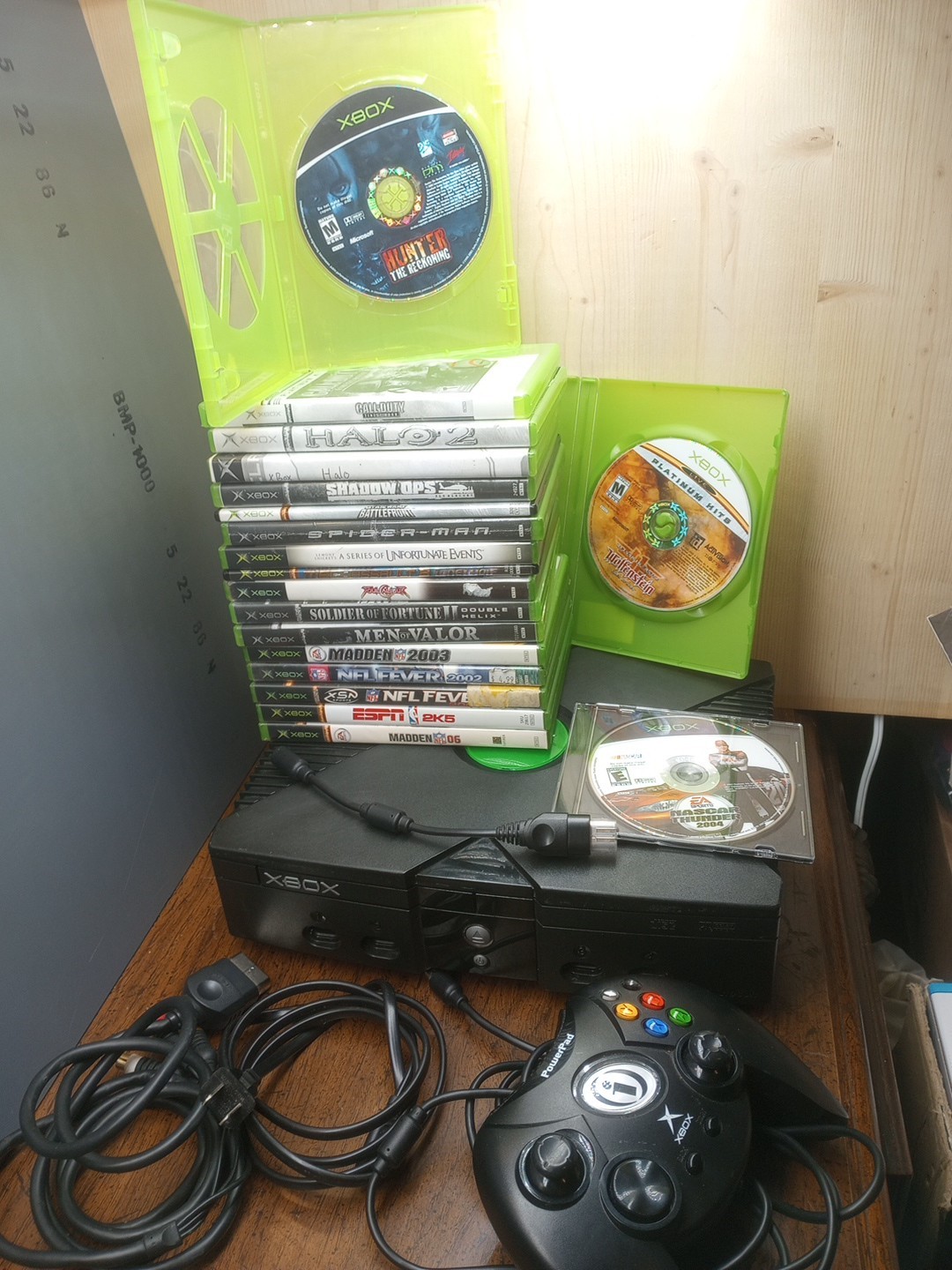 Used Original OG Xbox Console, 1 Controller, 19 games, All Cords, Plug In & Play