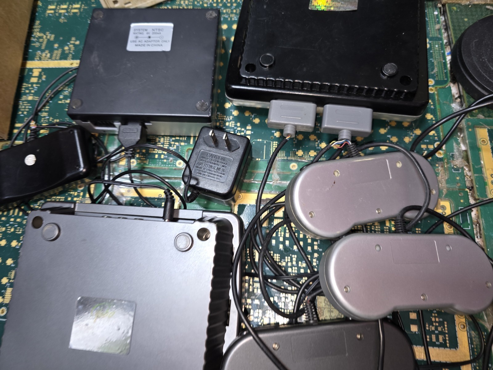 FC Twin Yobo System Exact 22UNTESTED Systems w/10V & UNTESTED 6V HyperKin-PARTS