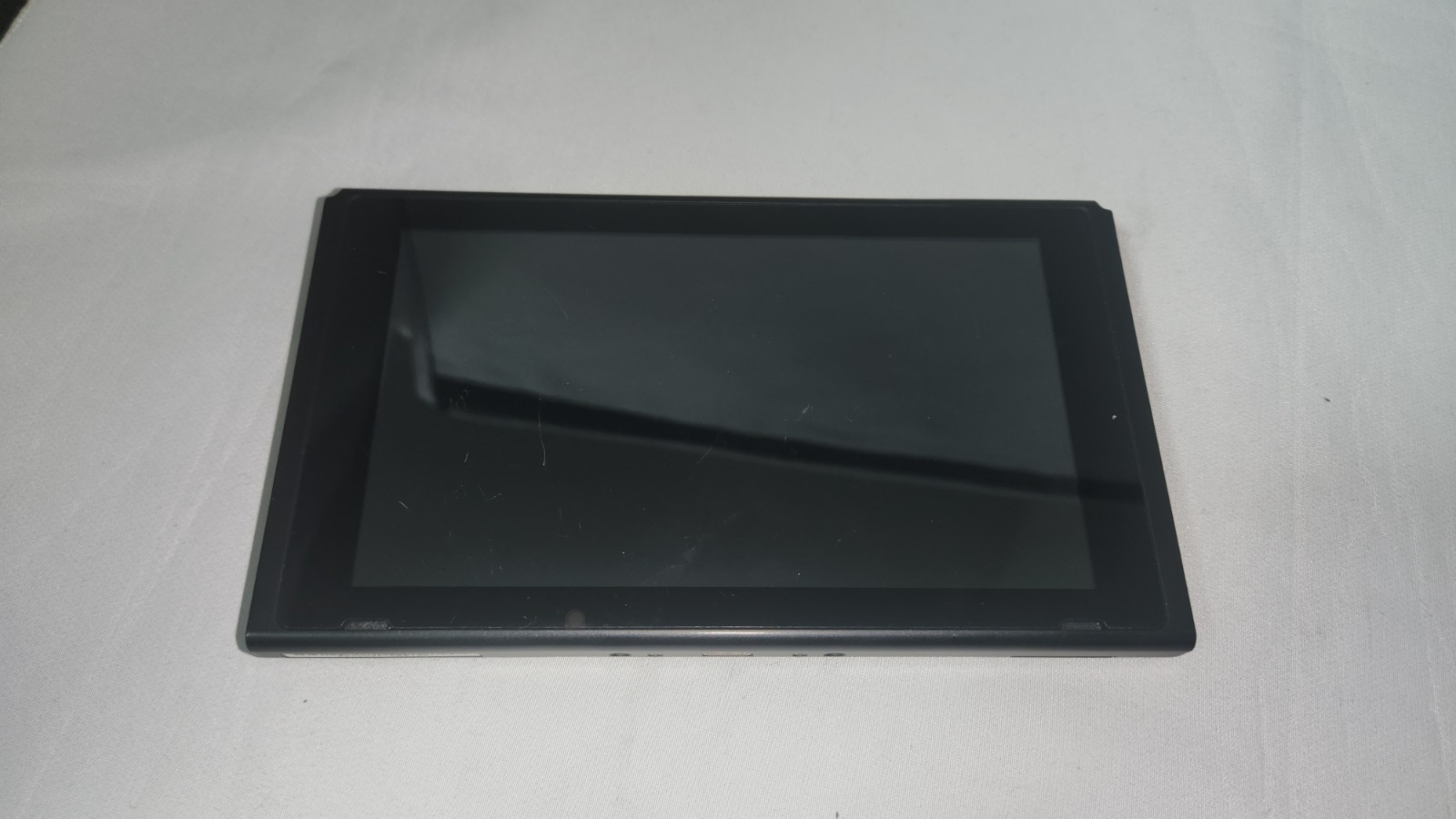 Nintendo Switch Unpatched Low Serial HAC-001 Console Only Screen Scratched