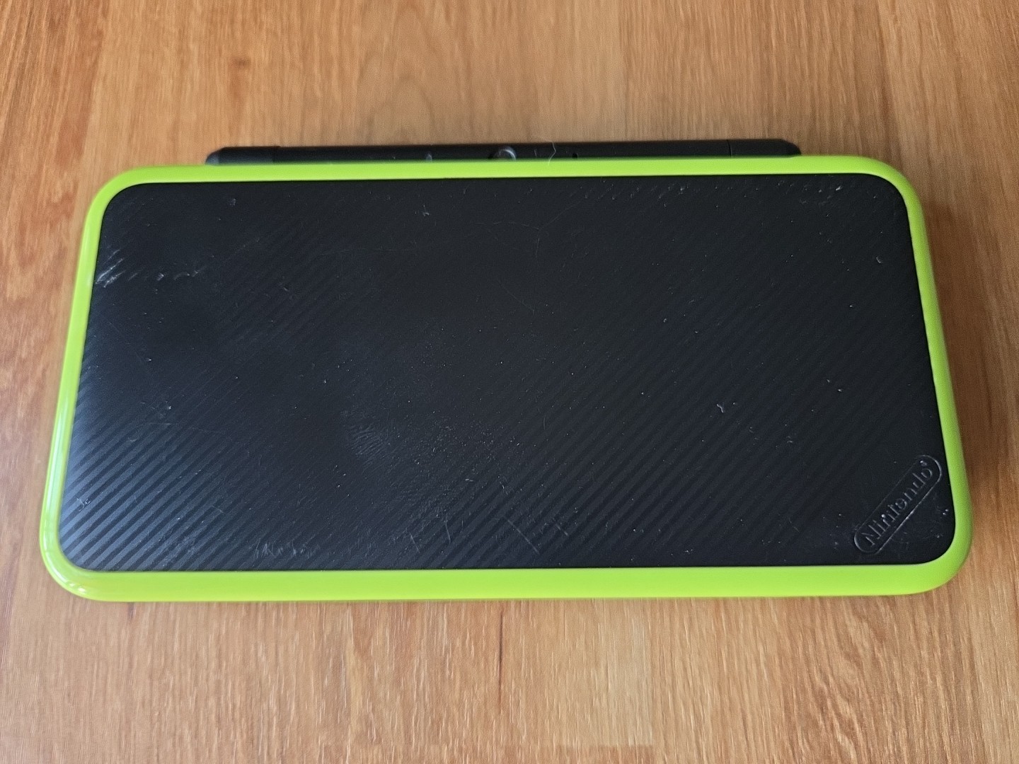 Nintendo “New” 2DS XL LL Console Black Lime + Charger Japan Region Locked