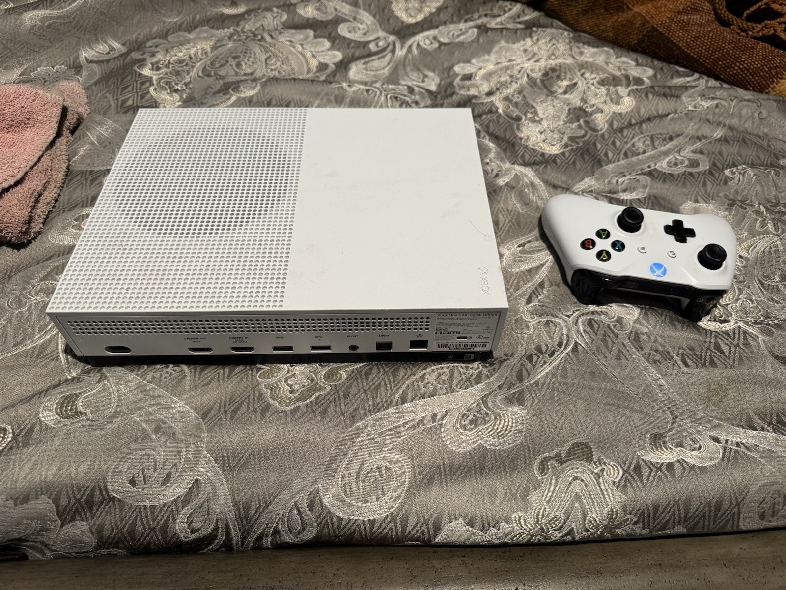 Microsoft Xbox One S All-Digital Edition White Console Wi-Fi Controller