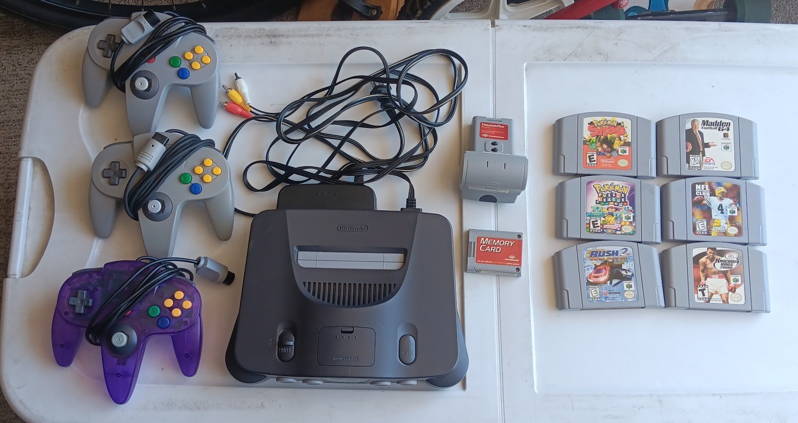 Nintendo 64 Bundle – 3 Controllers, 6 Games, Memory Card, Rumble Pack Combo
