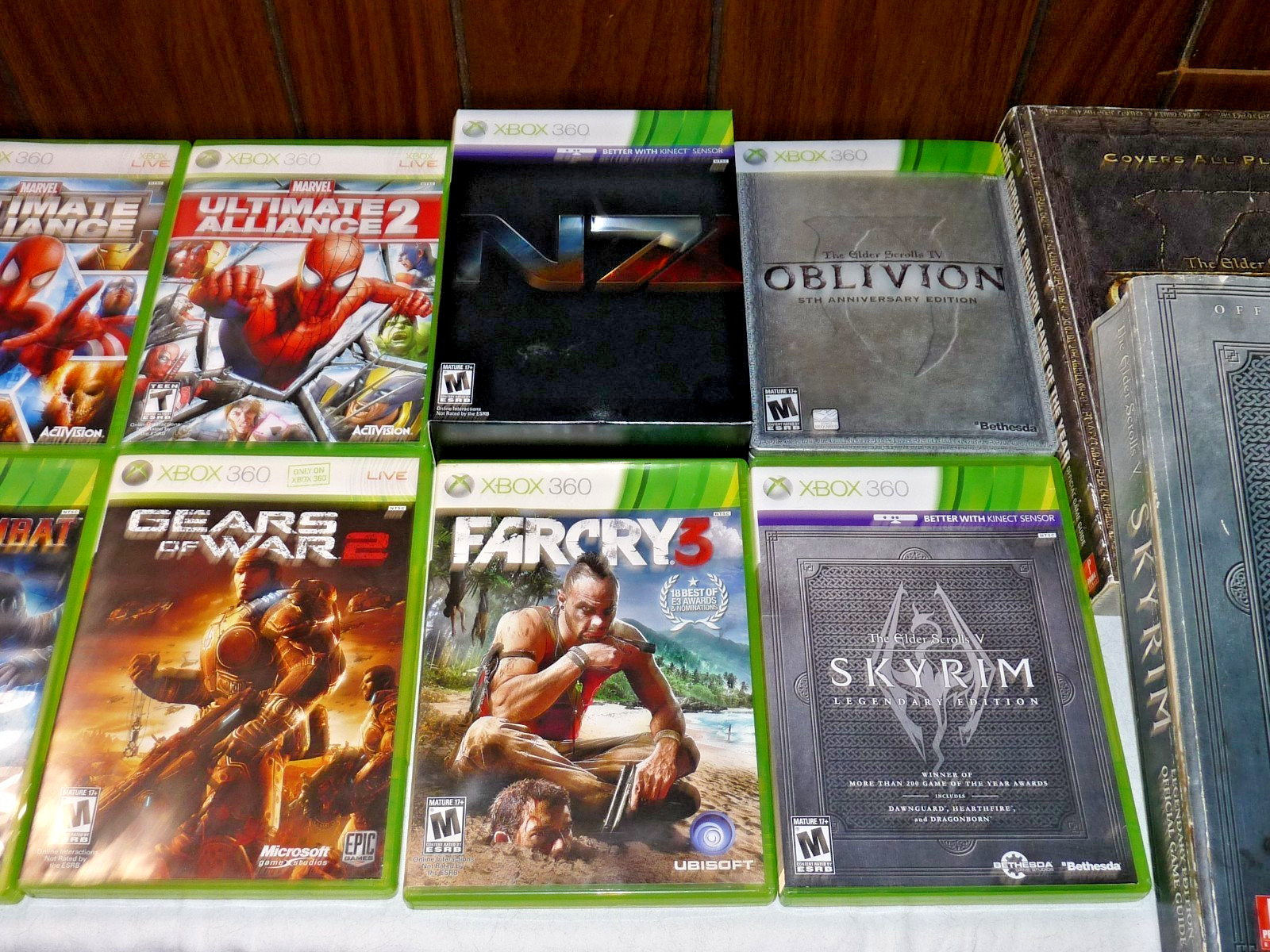 XBOX 360 E 500GB CONSOLE BUNDLE+15 GAMES+2 CUSTOM CONTROLLERS + EXTRAS PLZ L@@K