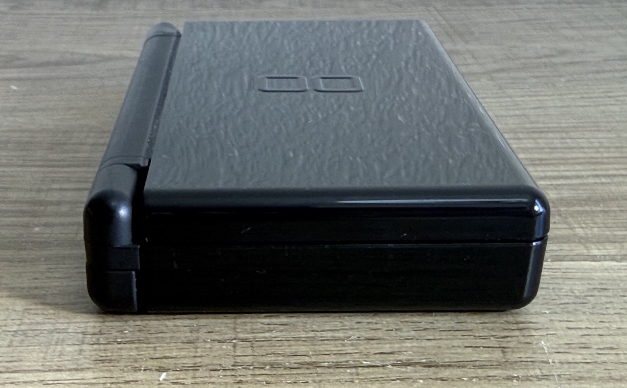 Nintendo DS Lite Black Console Excellent Condition Working w/Charger & Stylus