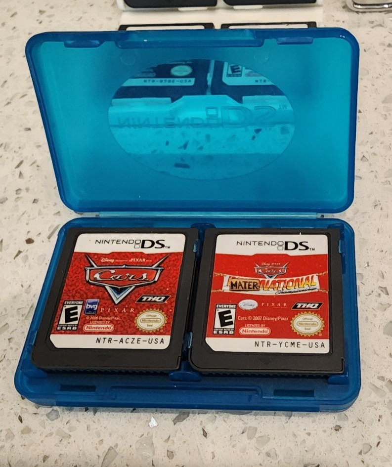 USED NINTENDO DS Lite Handheld System – Black w/accessories