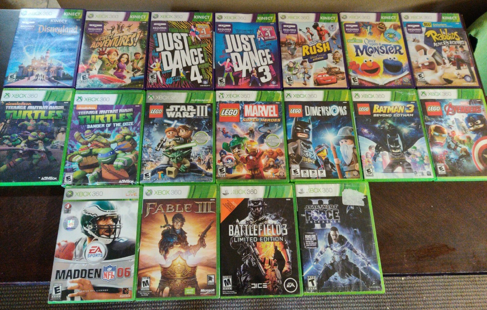 Microsoft Xbox 360 Kinect Bundle 250GB Matte Black Extra Controller Extra Games