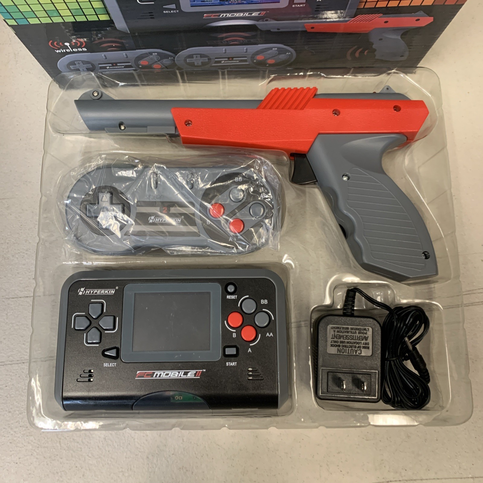 *CIB COMPLETE* Retro Hyperkin FC MOBILE II (2009) Portable NES Black Version