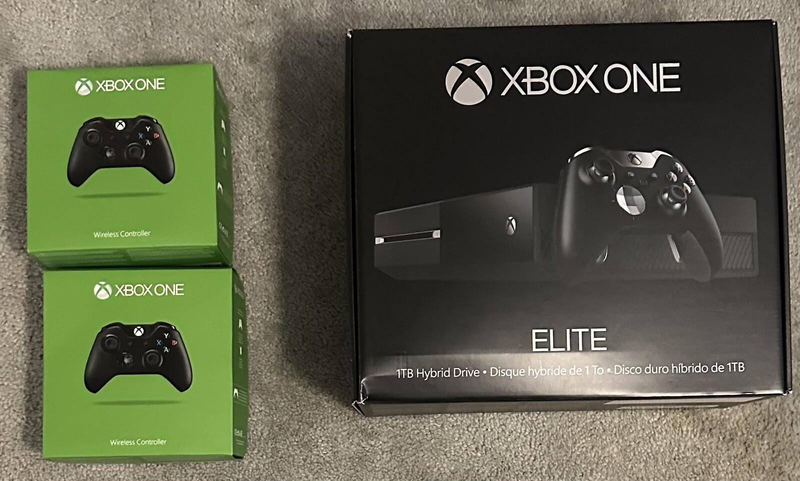 Microsoft Xbox One Elite Bundle 1TB Black Console + 2 Controllers