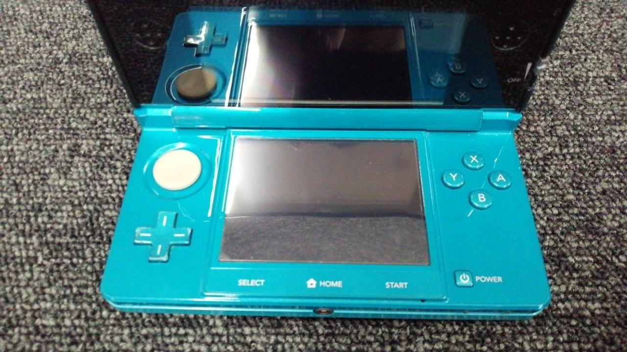 Nintendo 3DS CTR-001 JPN Console Accessories Included Handheld System A2476