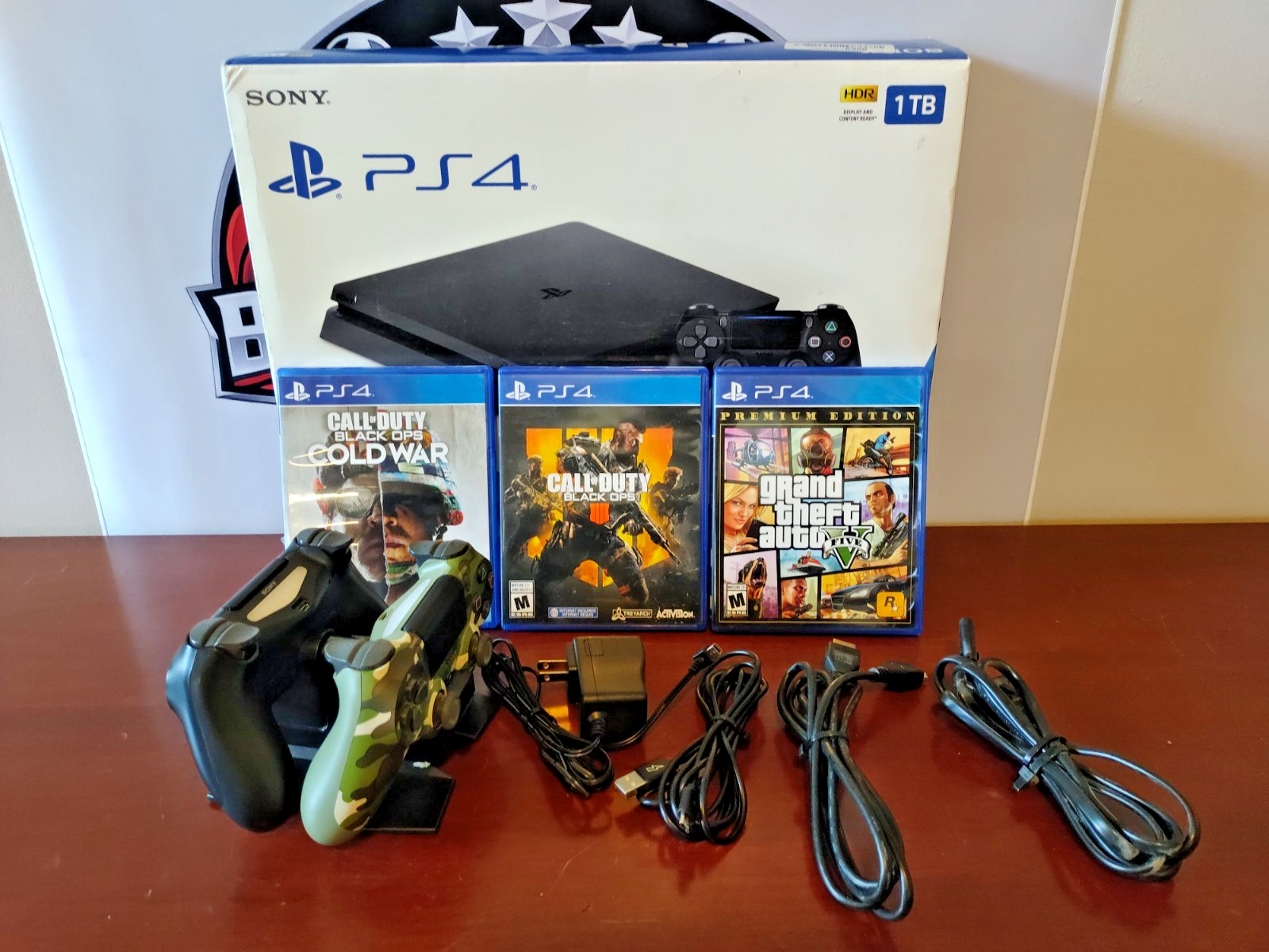Sony PlayStation 4 Slim 1TB Console CUH-2215B w/ 2 Controllers and Charging Dock