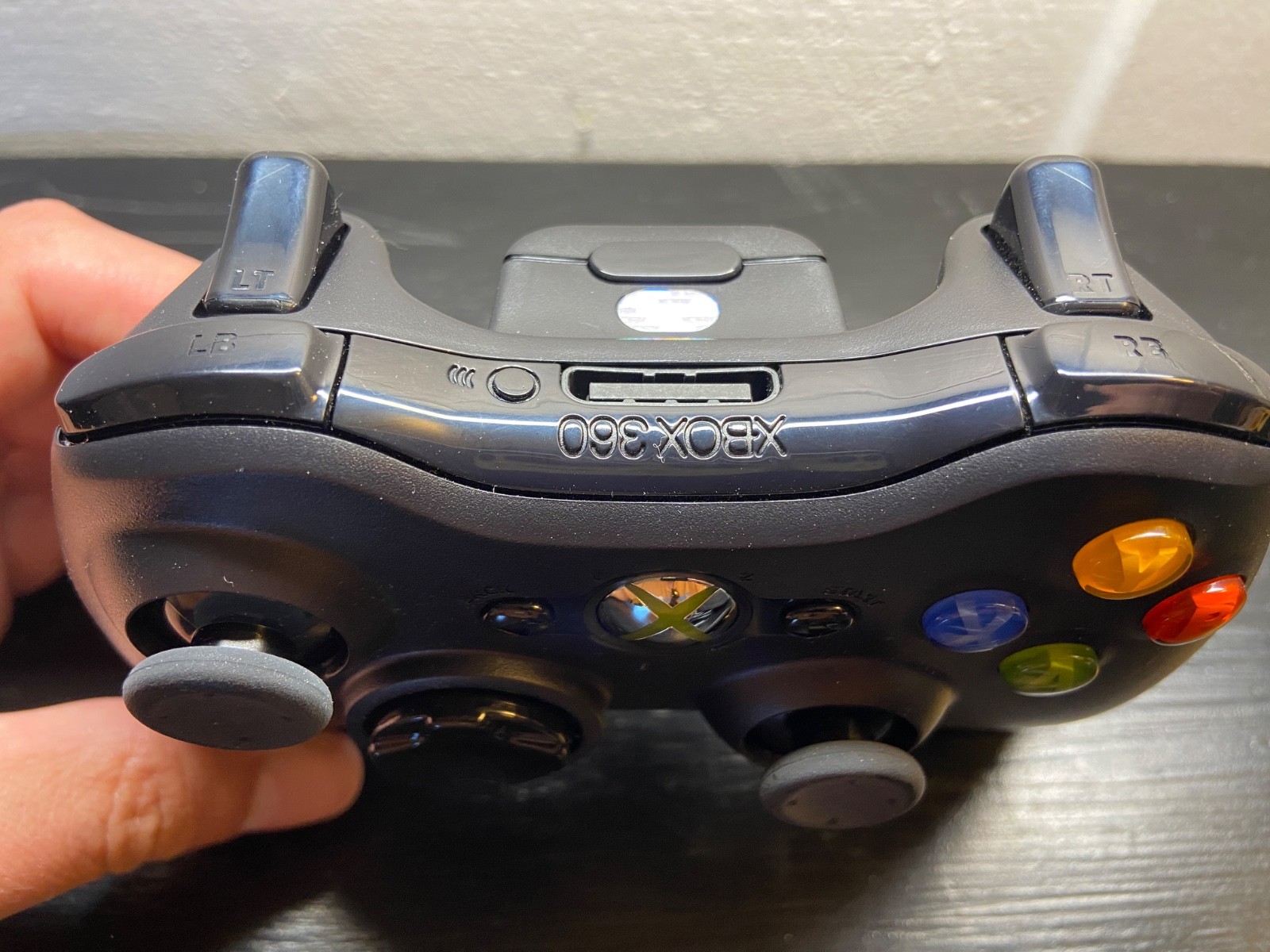 Xbox 360 S 4GB Kinect Bundle – Complete in Original Box – Plus 6 Games