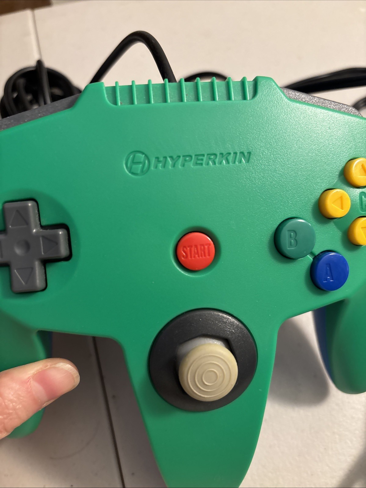 N64 Console NUS-001 USA 2 Working Controllers RCA cables and Power Cable