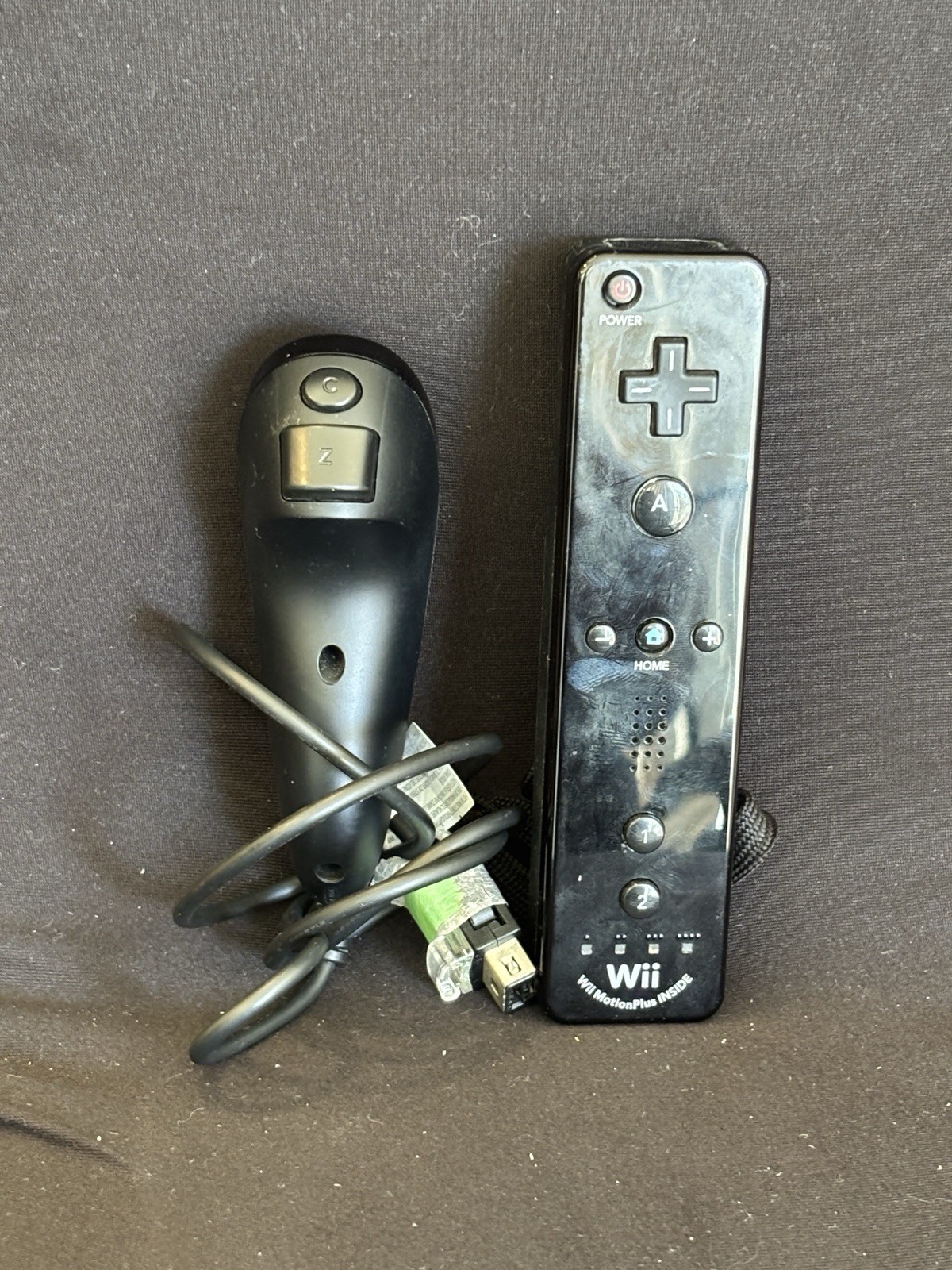 Nintendo Wii Console GameCube Compatible RVL-001 Bundle Wii Sports Resort Black
