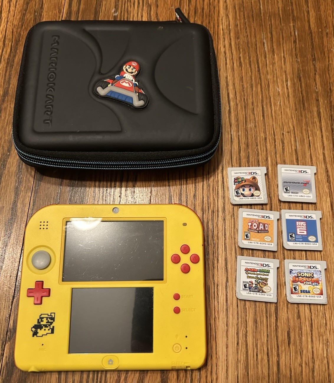 Nintendo 2DS Super Mario Maker Nintendo 3DS Console Case Game Bundle Sonic Mario