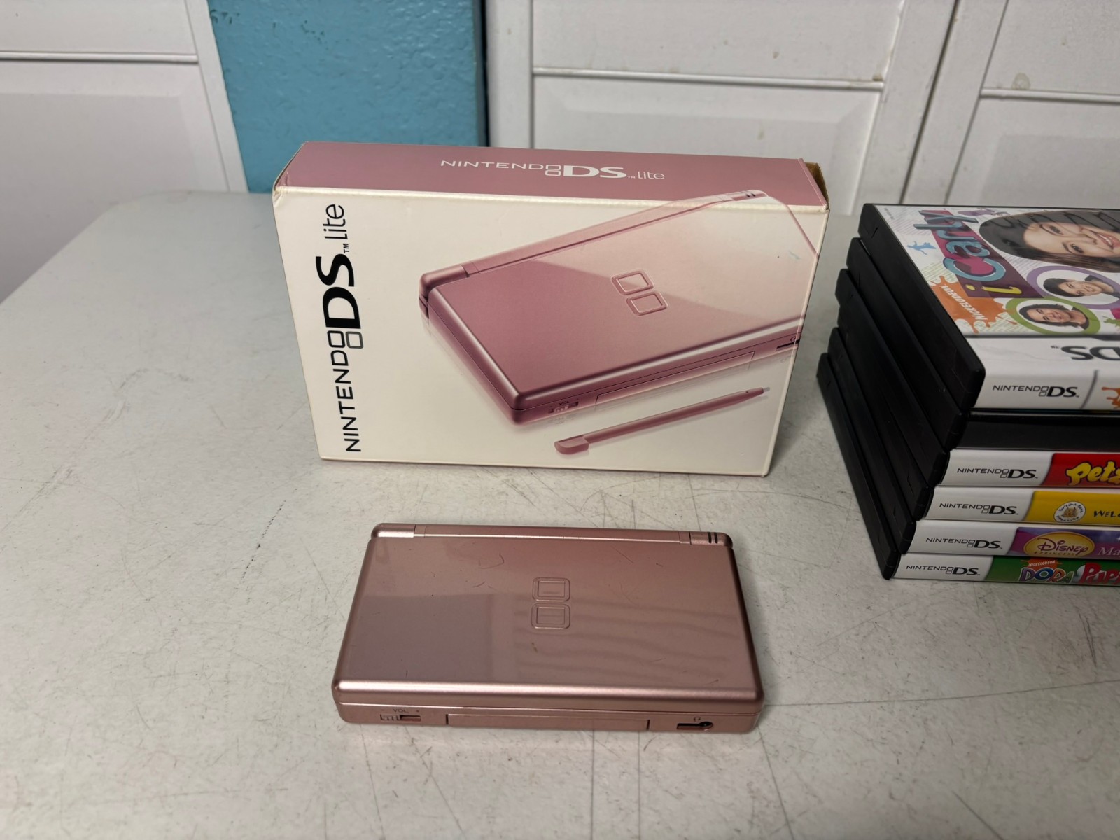 Nintendo DS Lite Metallic Rose w/ Box and 6 CIB Games Bundle