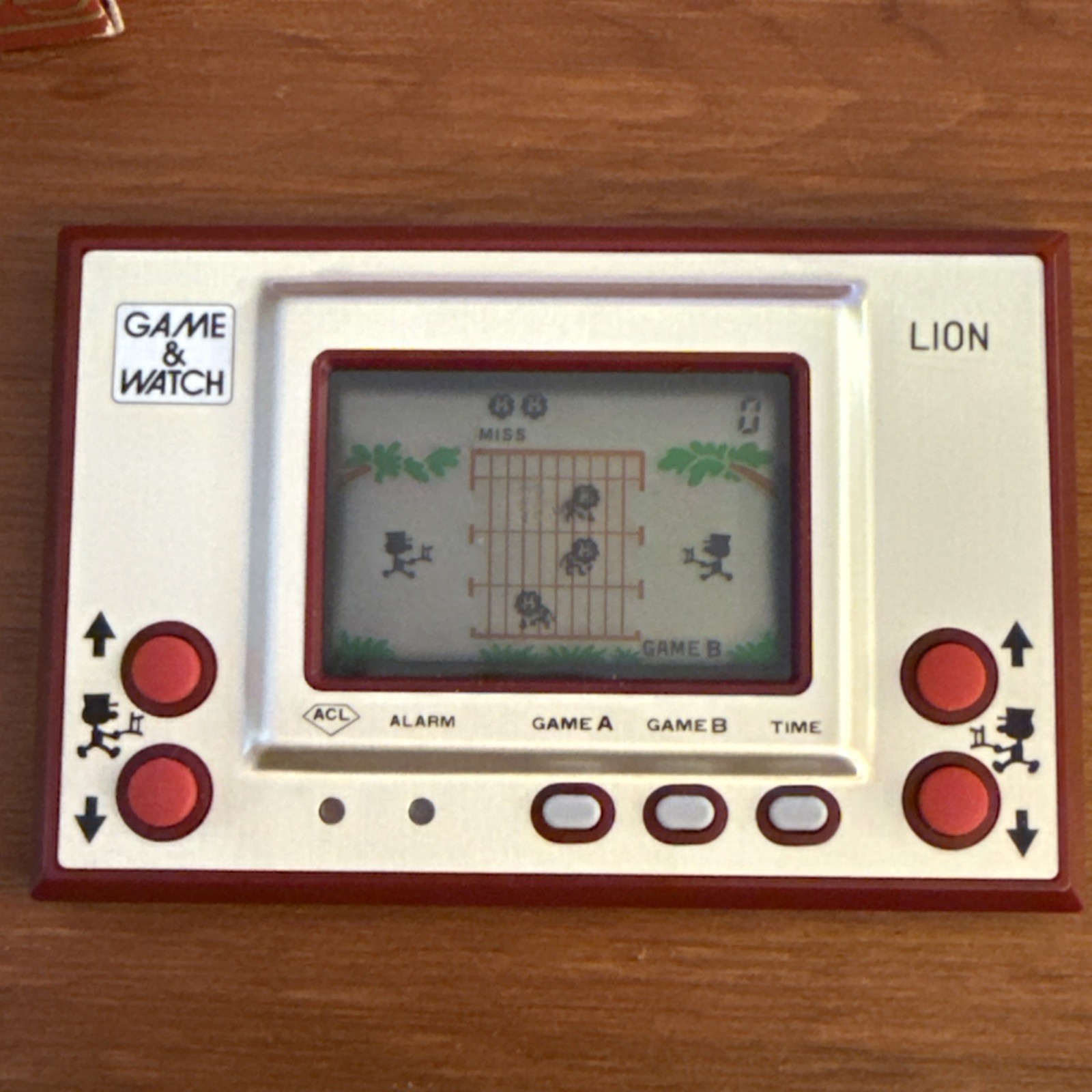 Nintendo Game & Watch LION LN-08 Gold Series 1981 With Box Working