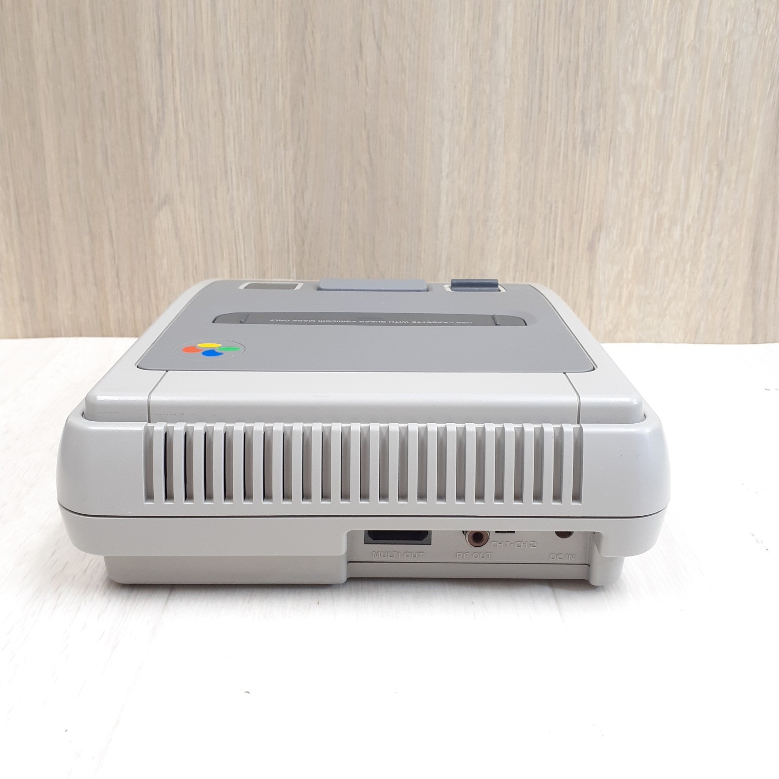 Nintendo Super Famicom Console with Storage Case 2 Controllers & Cables Japanese