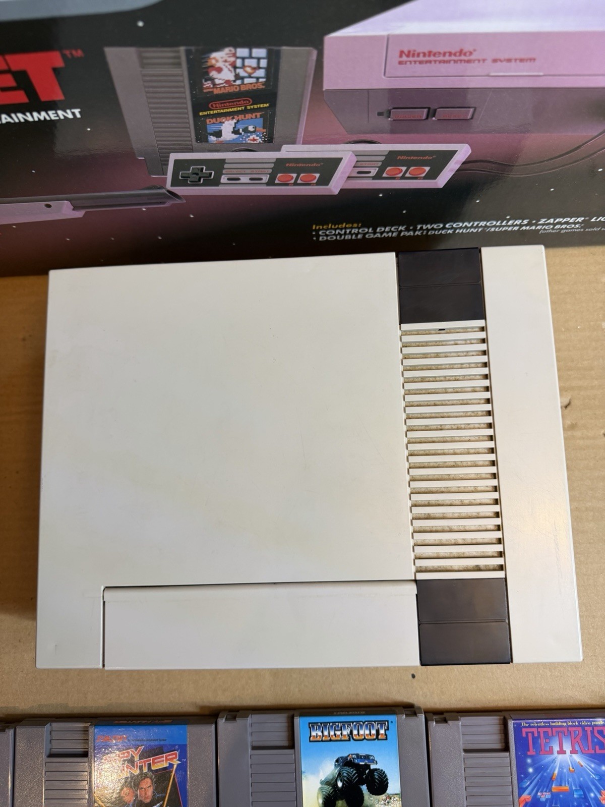 NES Action Set Box, Console, Adapter, 5 Games