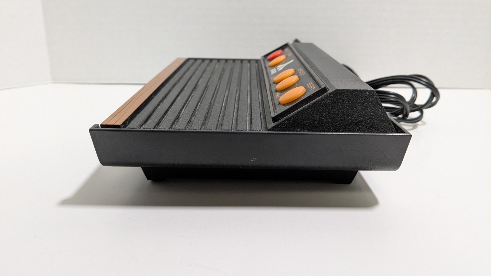 Atari Flashback 2 with 2 Joystick and AC Adapter, 40 Games Pre-Loaded, Tested
