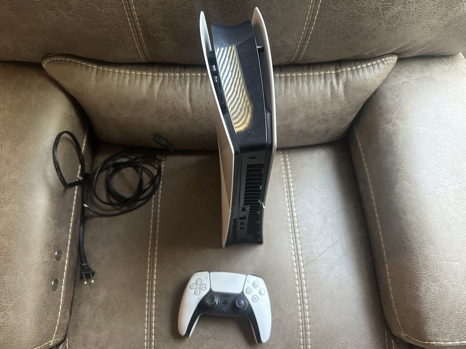 Play Station 5, All Cords Included, Controller Included, Gaming Monitor