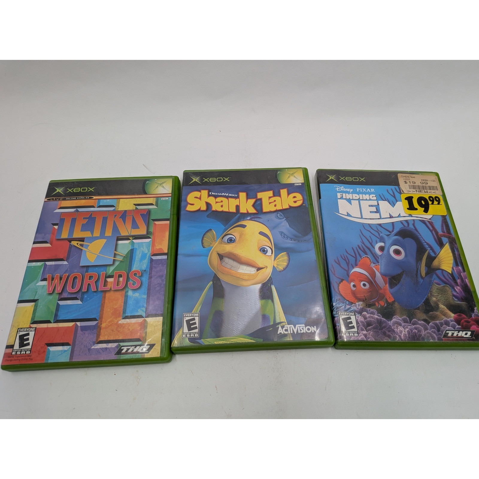 Microsoft Xbox Console Bundle Original Box Controller 3 Games Shark Tale Nemo