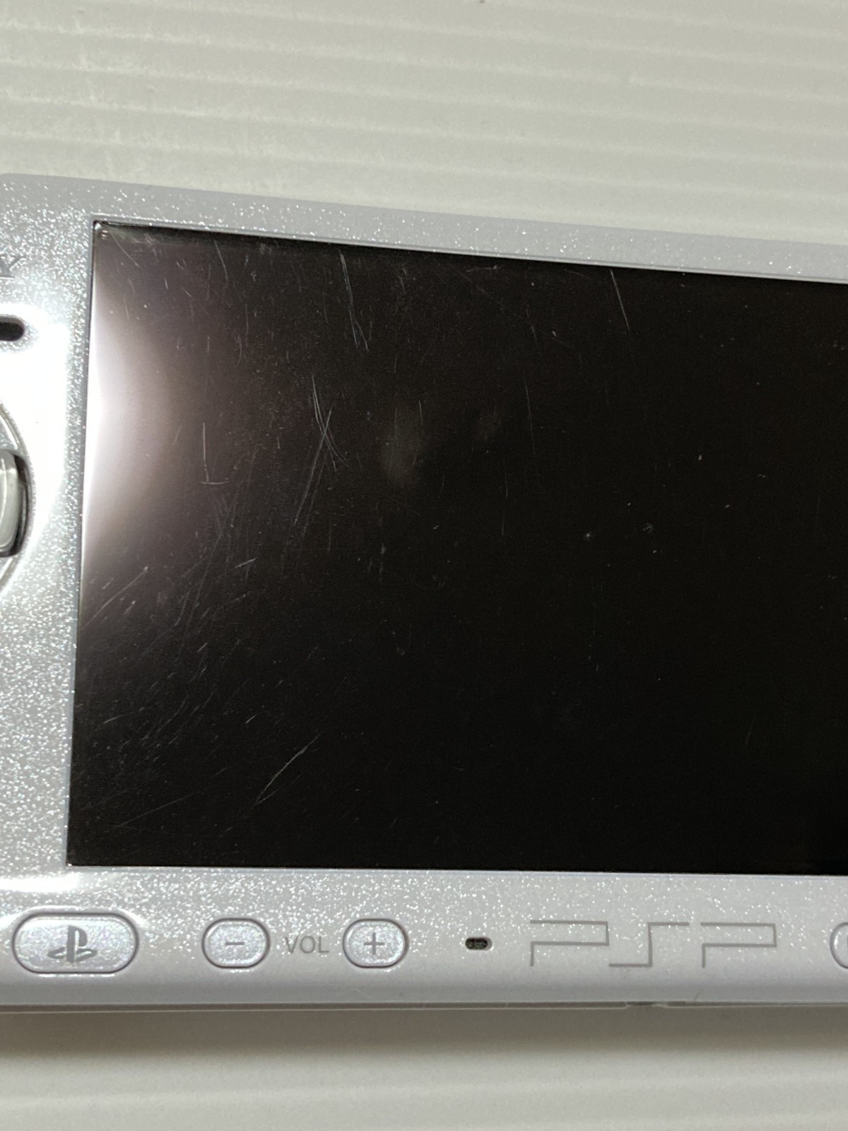 SONY PSP 3000 Dissidia Final Fantasy FF20th Anniversary w/Charger Battery 4GB