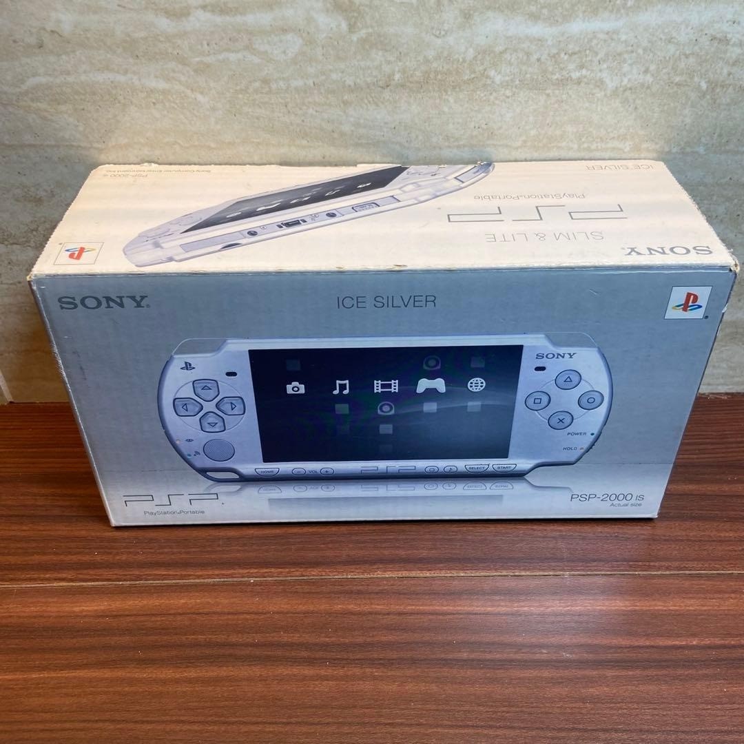 PSP 2000 Console Ice Silver 5492 From Japan