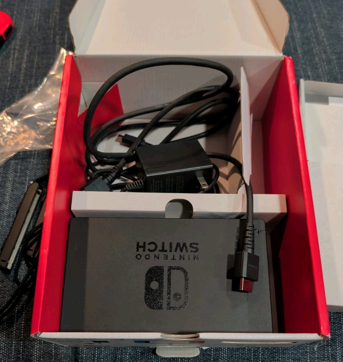 Nintendo Switch System with Neon Blue and Neon Red Joy-Con (HAC-001-01)