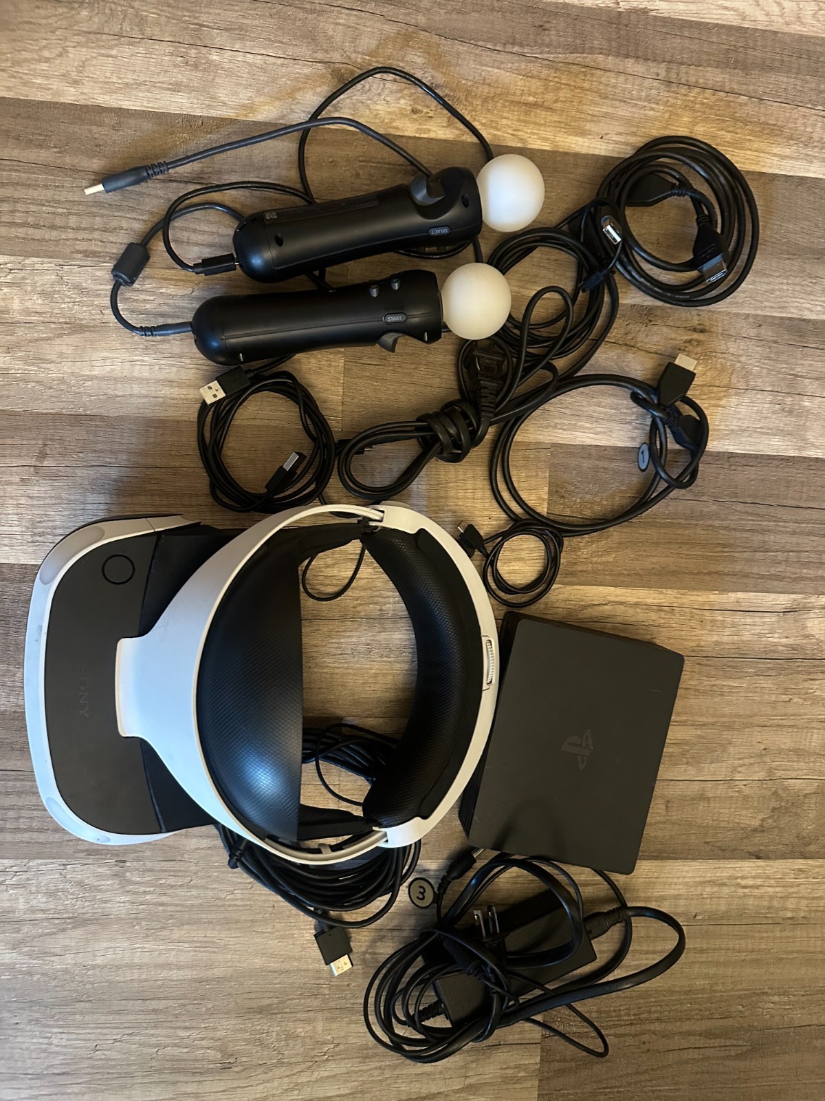 Sony PlayStation 4 Pro + PSVR bundle w/ 2 controllers/camera (all working)