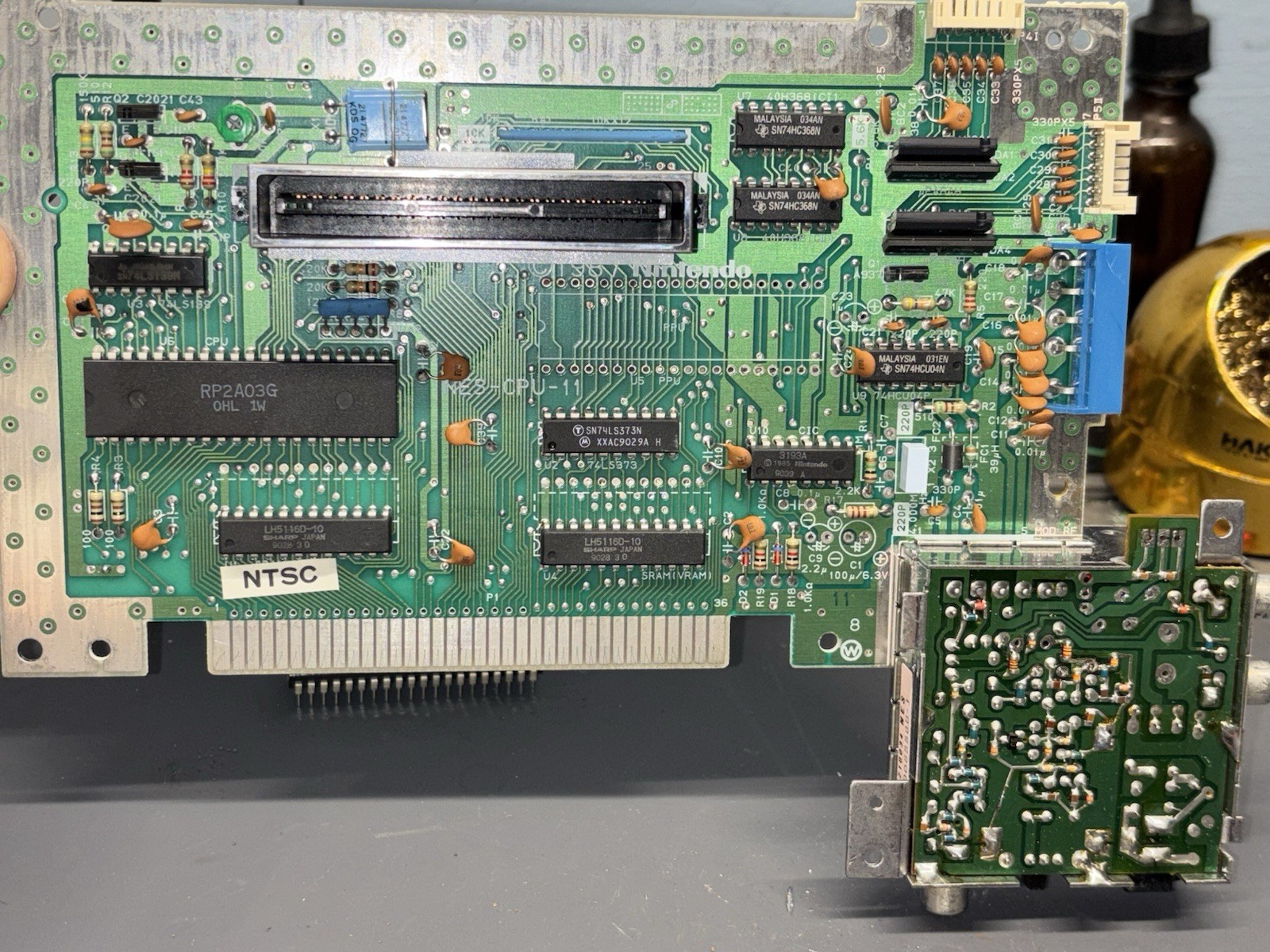 Ultimate NES RGB Nintendo Front Loader Full Recap LED Expansion Audio NESRGB V5