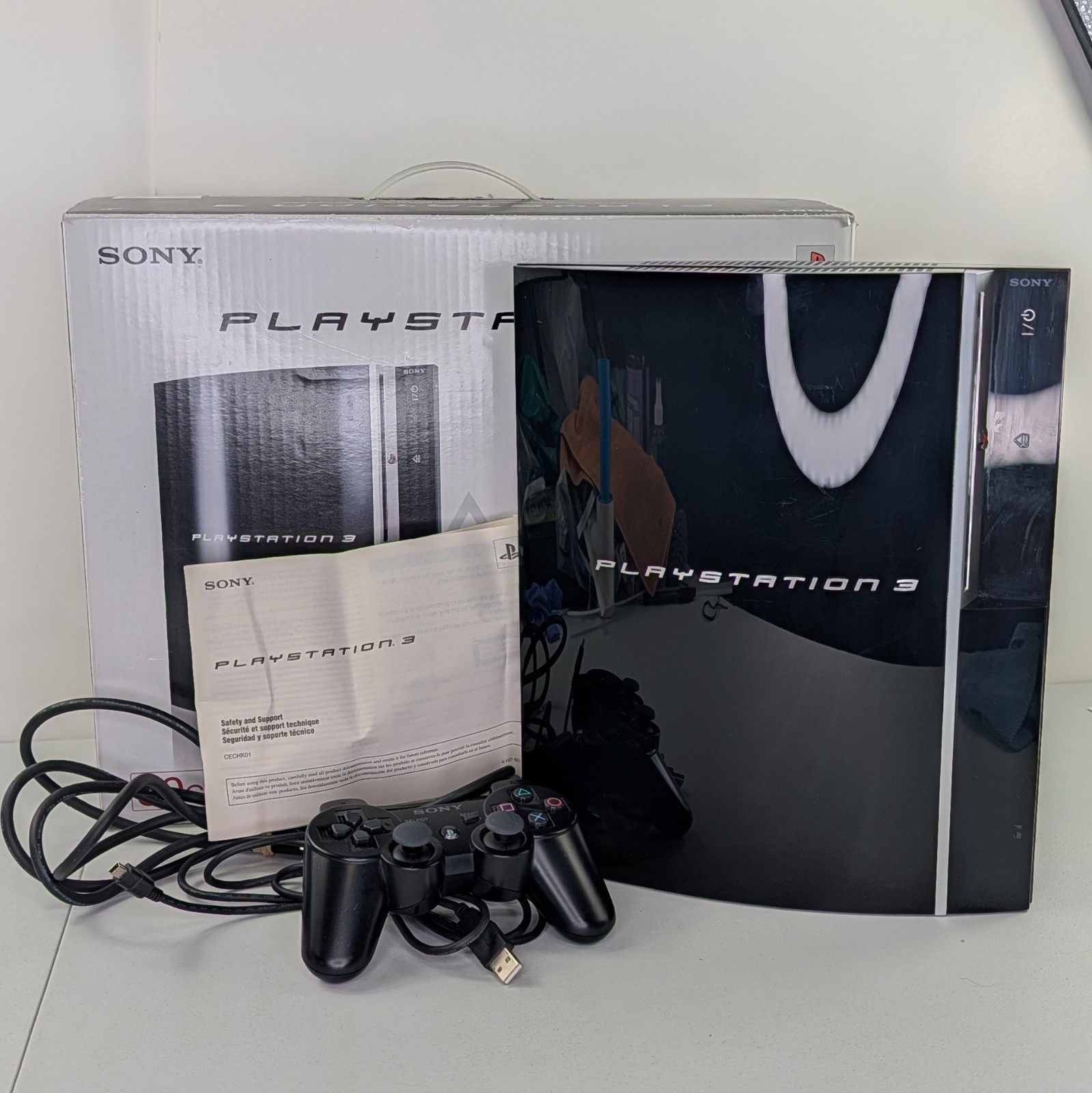 Sony PlayStation 3 Fat PS3 80GB Black Console System CECHK01 Controller W/ Box