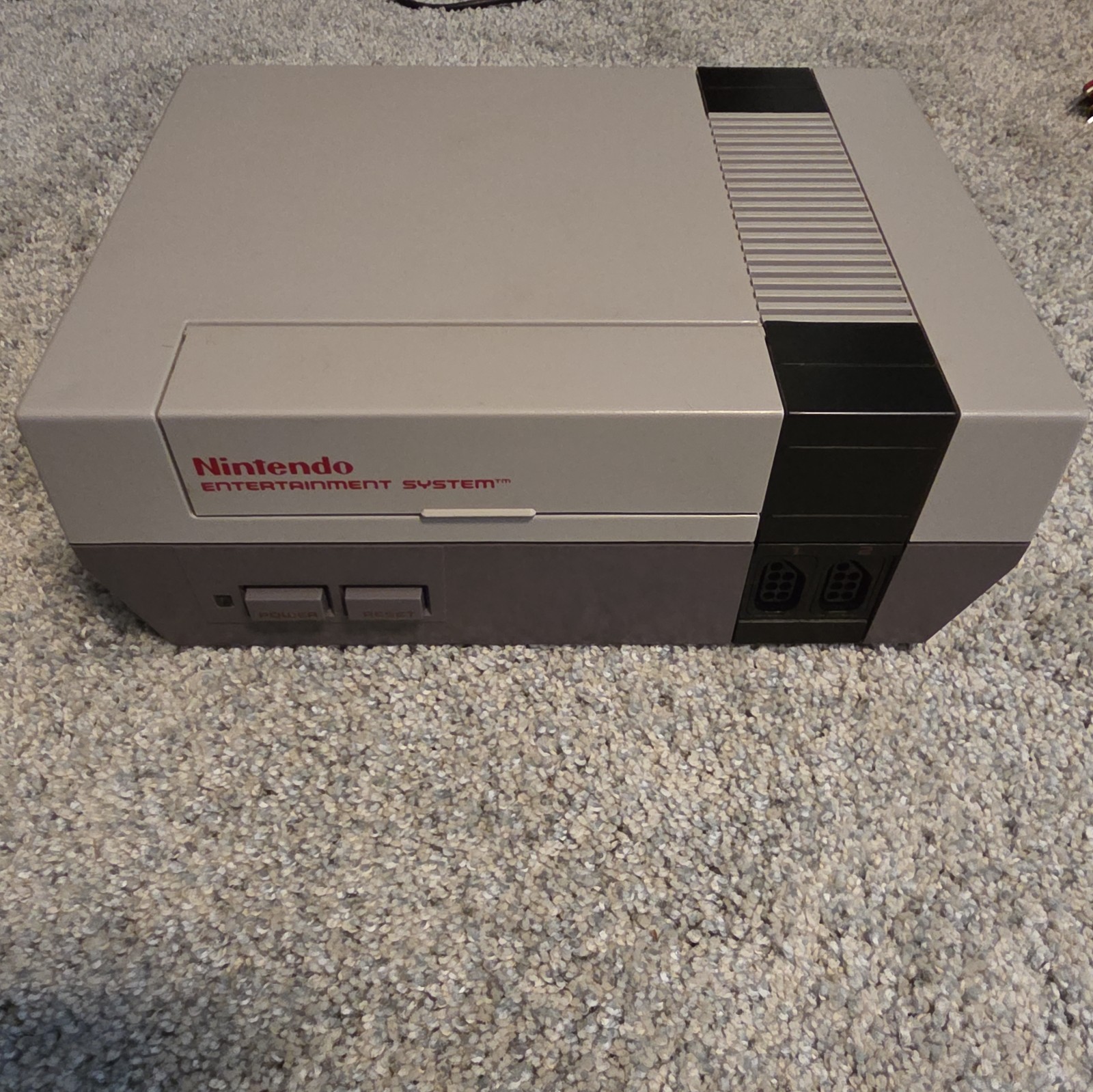 Nintendo NES Challenge Set w/ Box, 2 Controllers, Super Mario Bros. 3