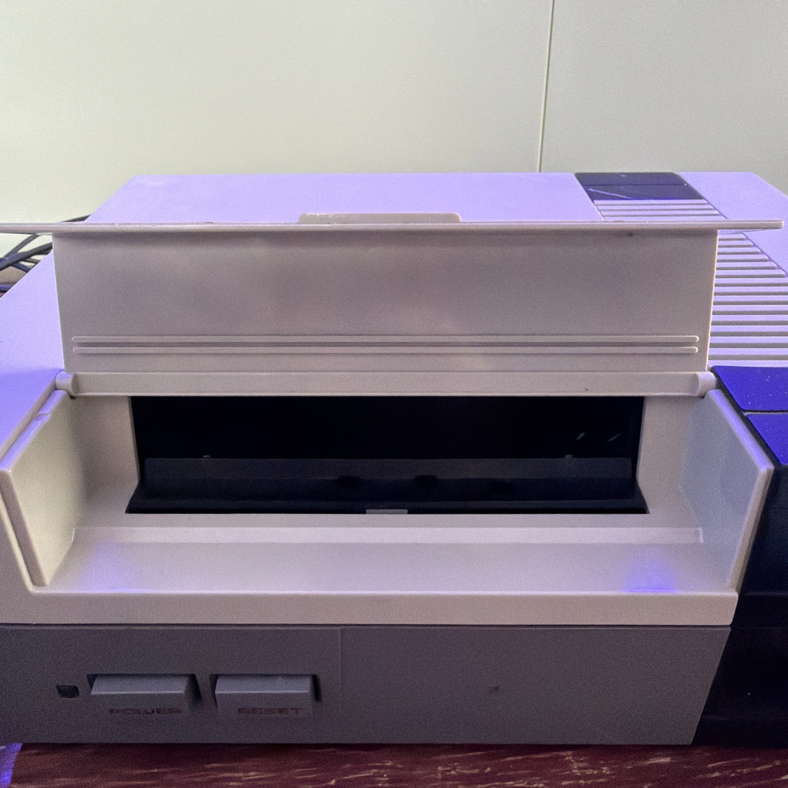 Vintage 1985 Nintendo Entertainment System Model NES-001 with two controllers