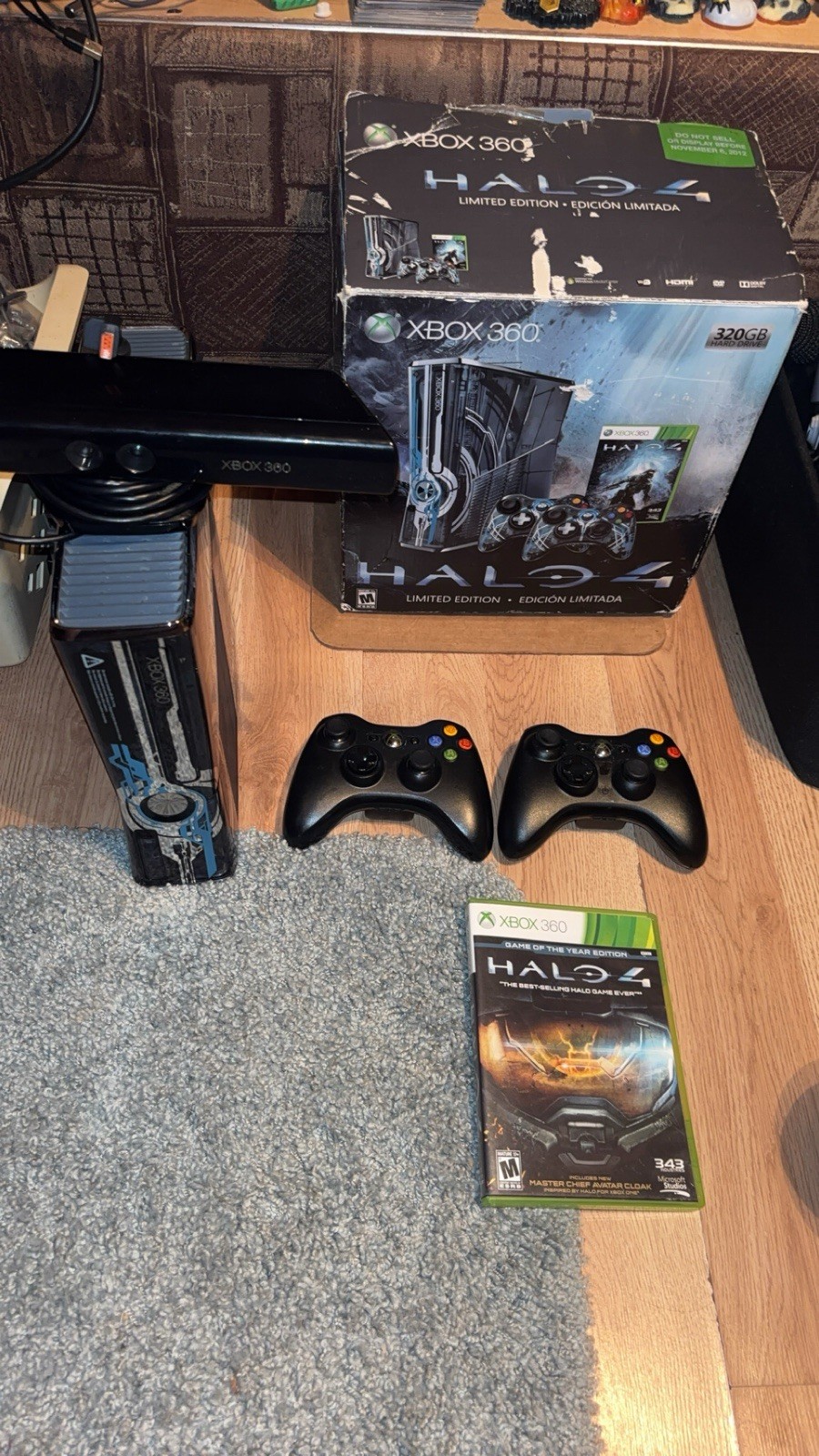 Xbox 360 Slim: Halo 4 Limited Edition Console In Box Kinect Tested Working CLEAN