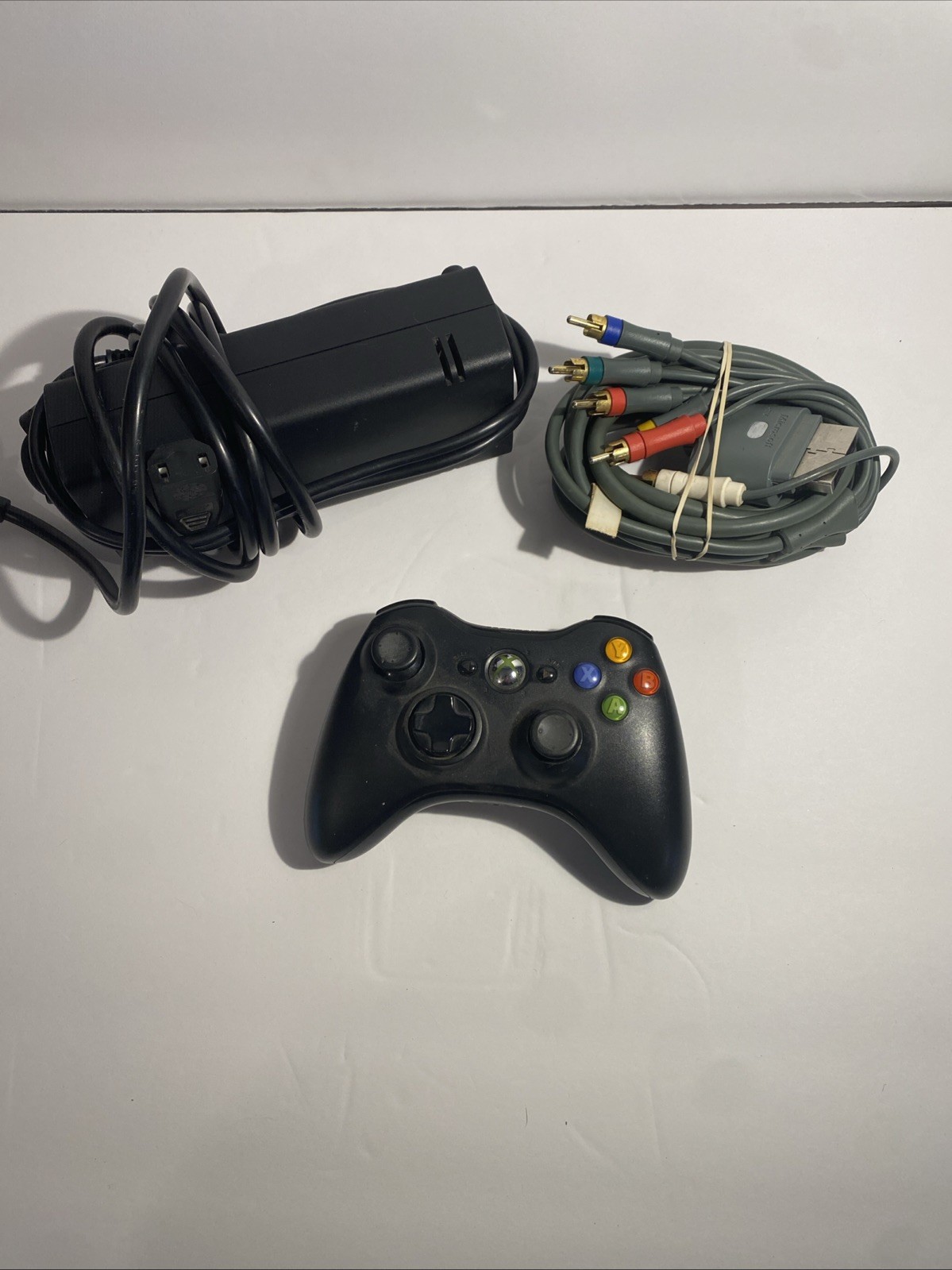 Xbox 360 S Slim 1439 White 500GB Controller And Cords Tested Works