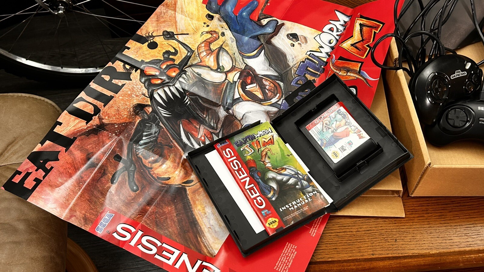 Genesis II Sonic the Hedgehog 2 Bundle Console Video Game System Complete in Box