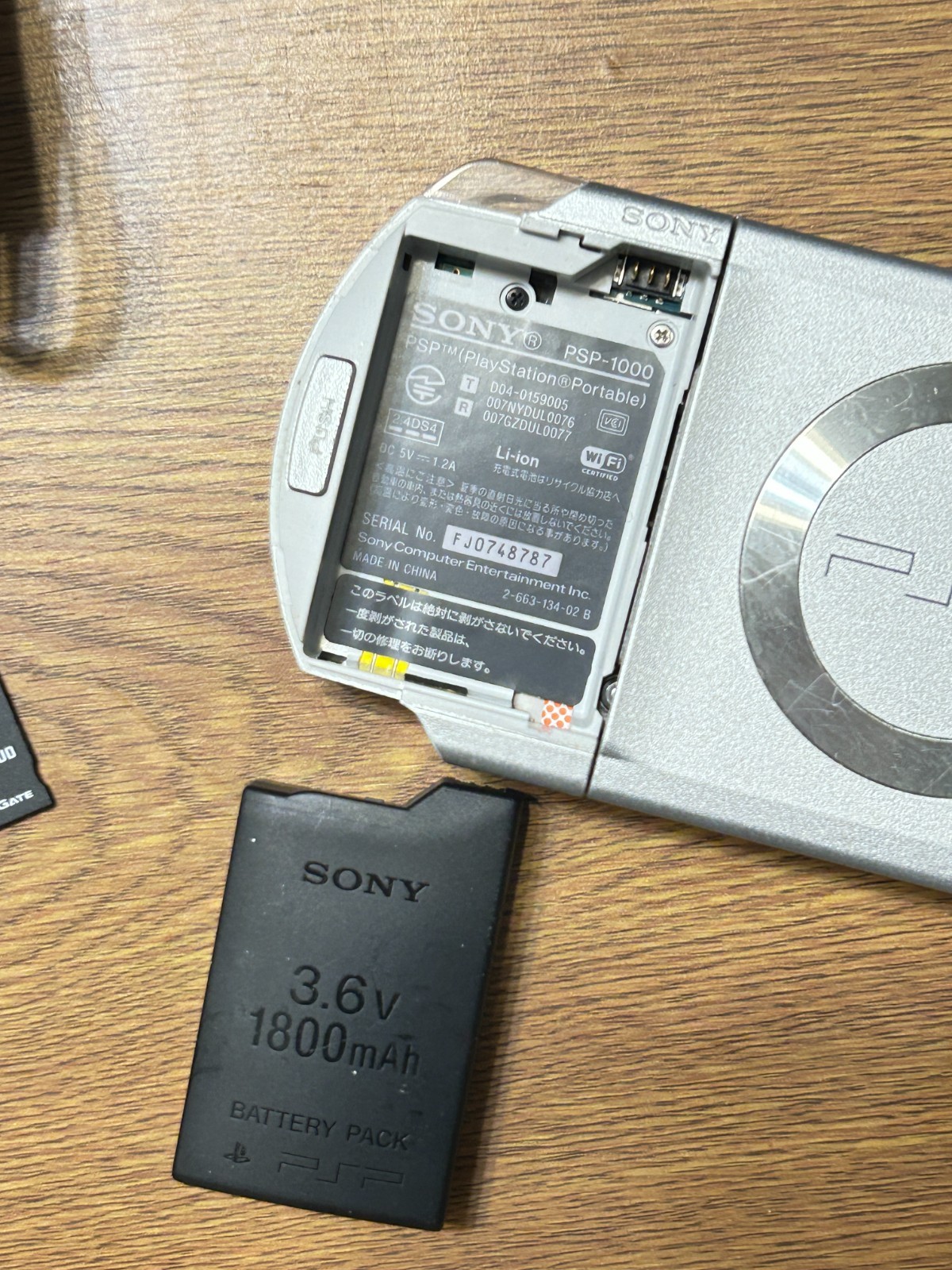 Sony PSP 1000 SILVER Handheld System japan 5.50 Prome-4 custom