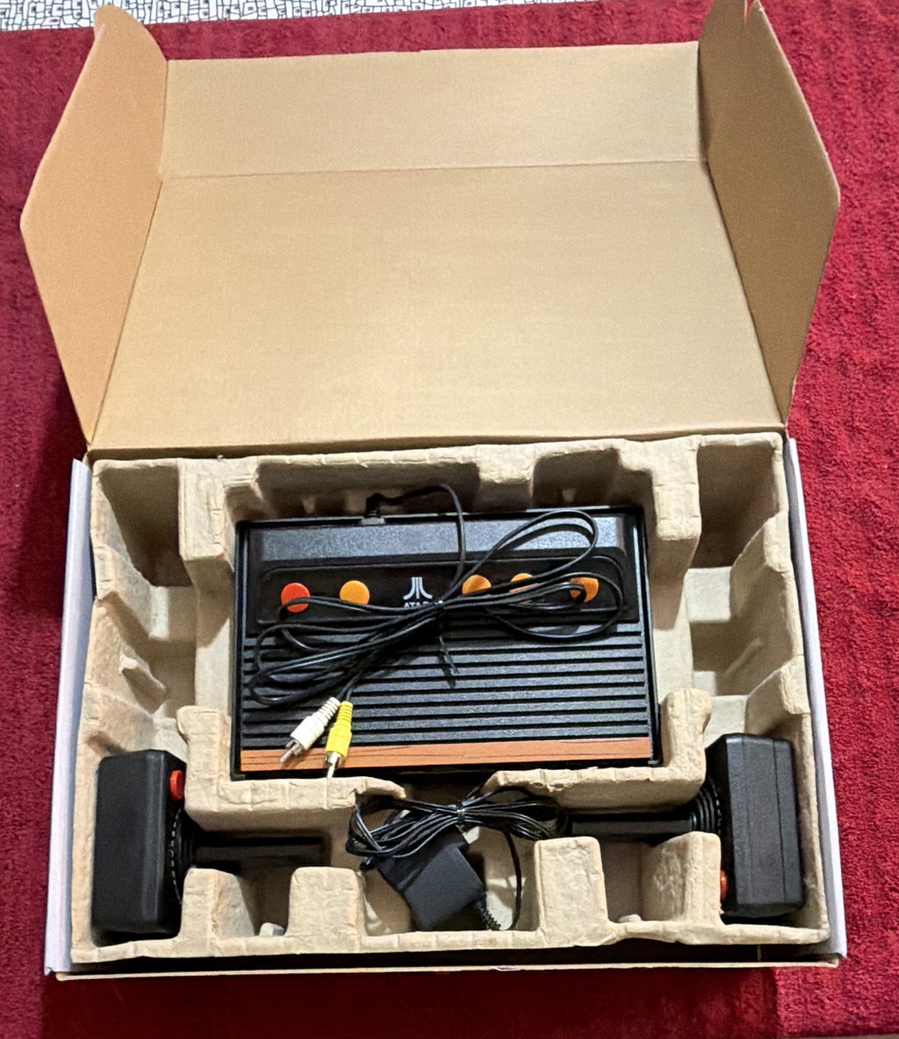 Atari Flashback 4 Console 75 Built-In Games, No manual or poster, Works.