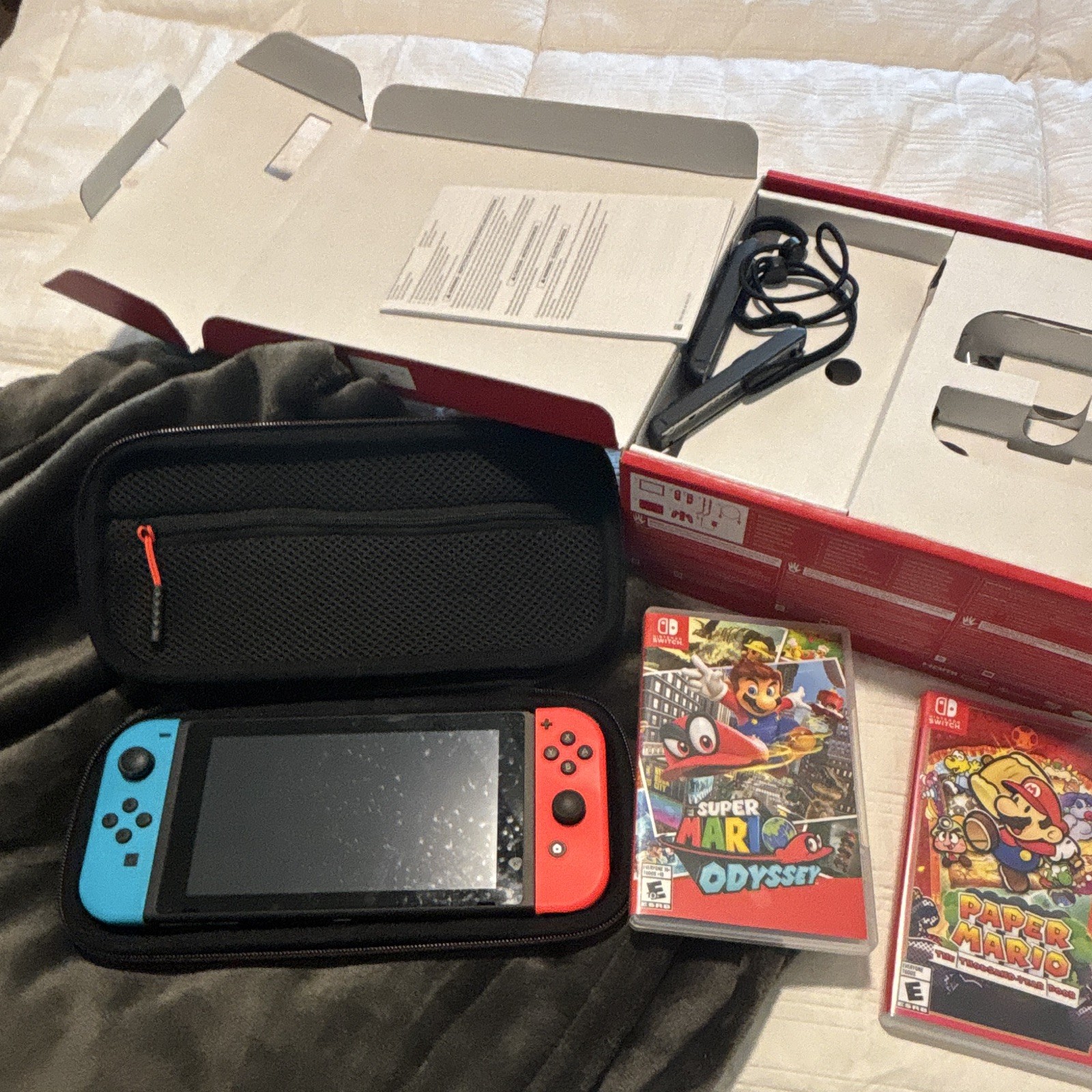Nintendo Switch HAC-001 Neon Blue/Red Console Bundle w/ Mario Odyssey & MK8