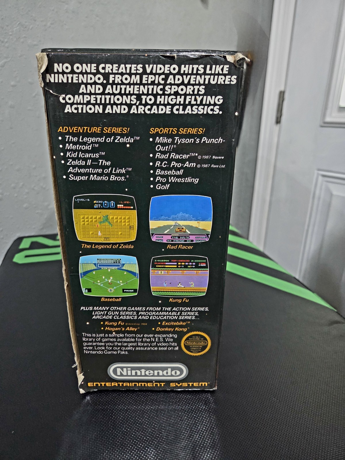 Nintendo NES Action Set Console Zapper Light Gun Duck Hunt Mario Controllers