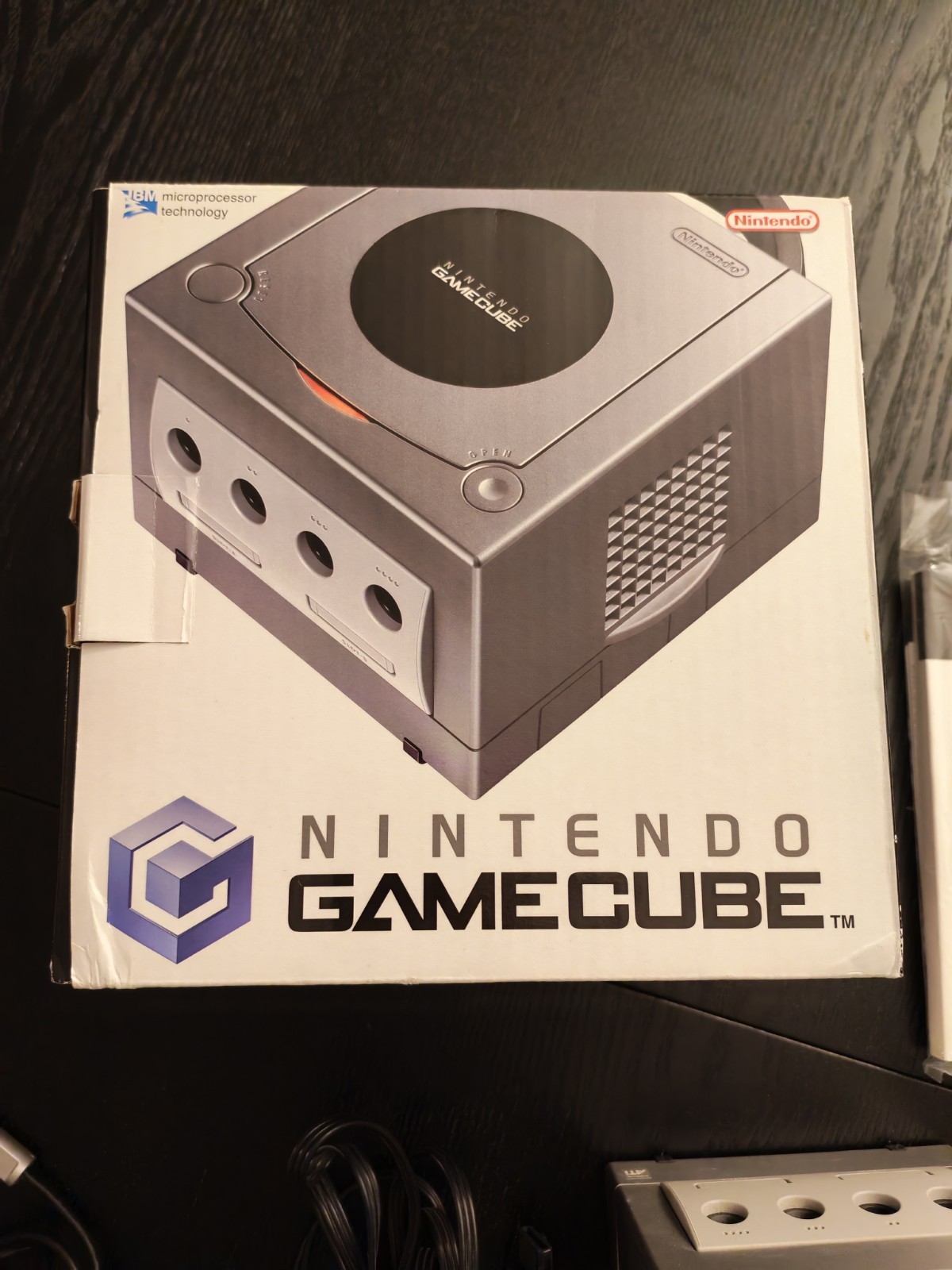 nintendo gamecube console