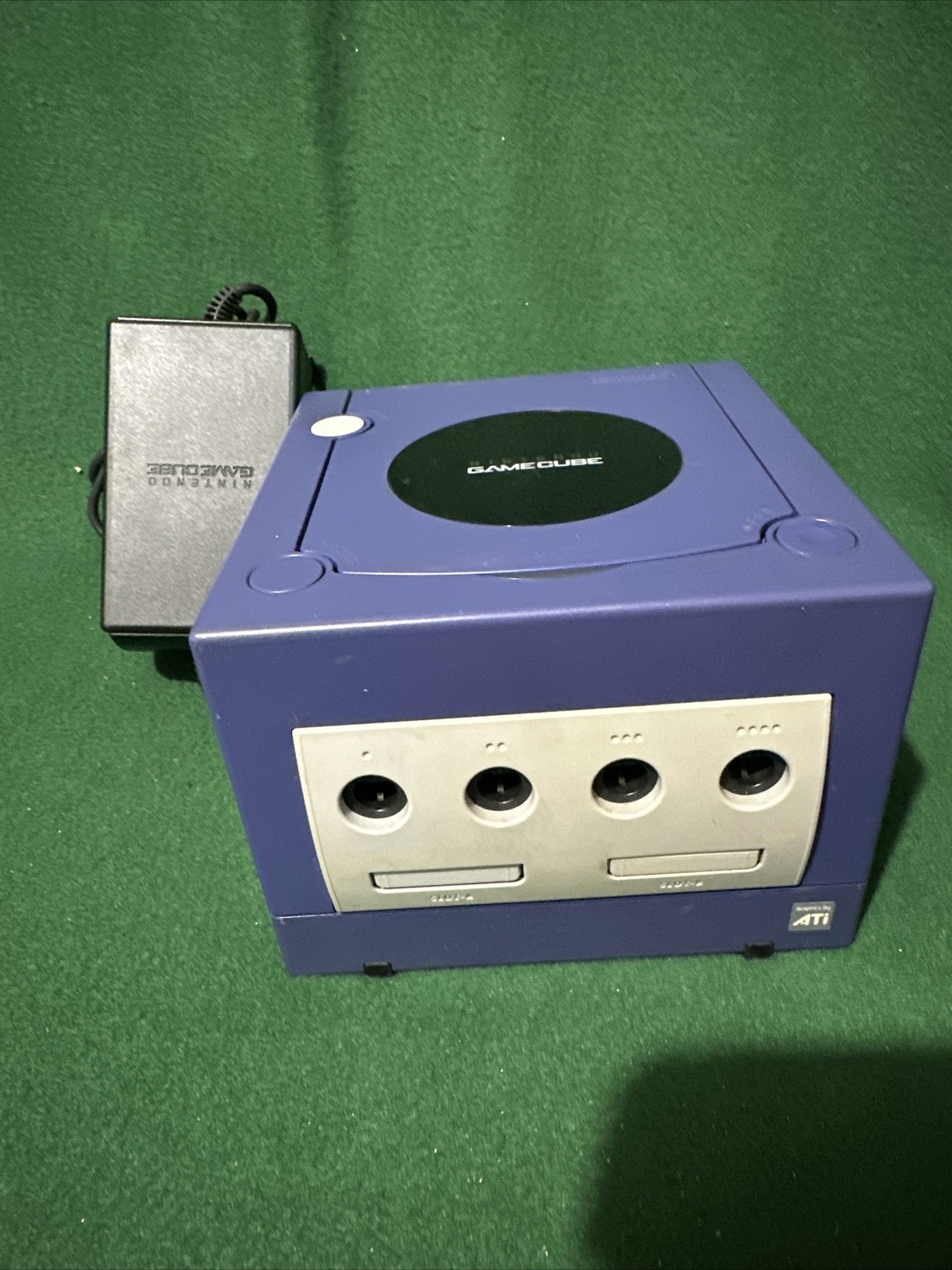 Nintendo GameCube Platinum Silver System Console DOL-101(USA) Powers on Tested