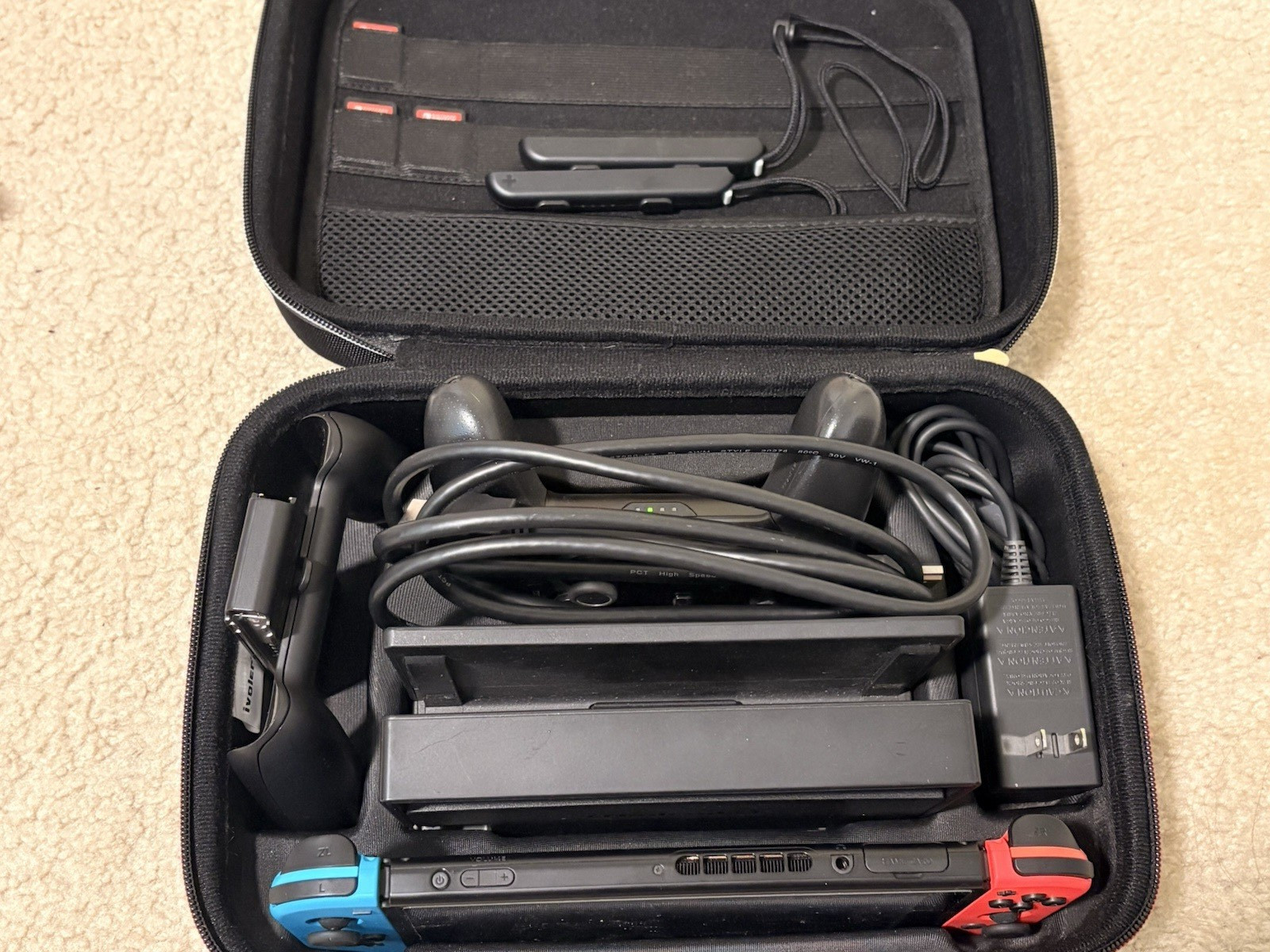Nintendo Switch 32GB 1080p Wi-Fi Neon Joy-Cons Bundle w/ Pro Controller & Dock